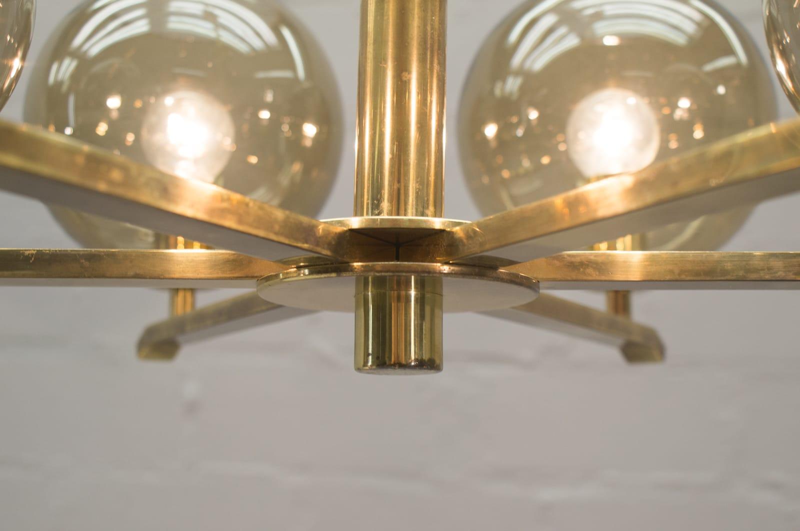 Elegant 1960s Brass Ceiling Lamp with 8 Smoked Glass Globes, Germany For Sale 8