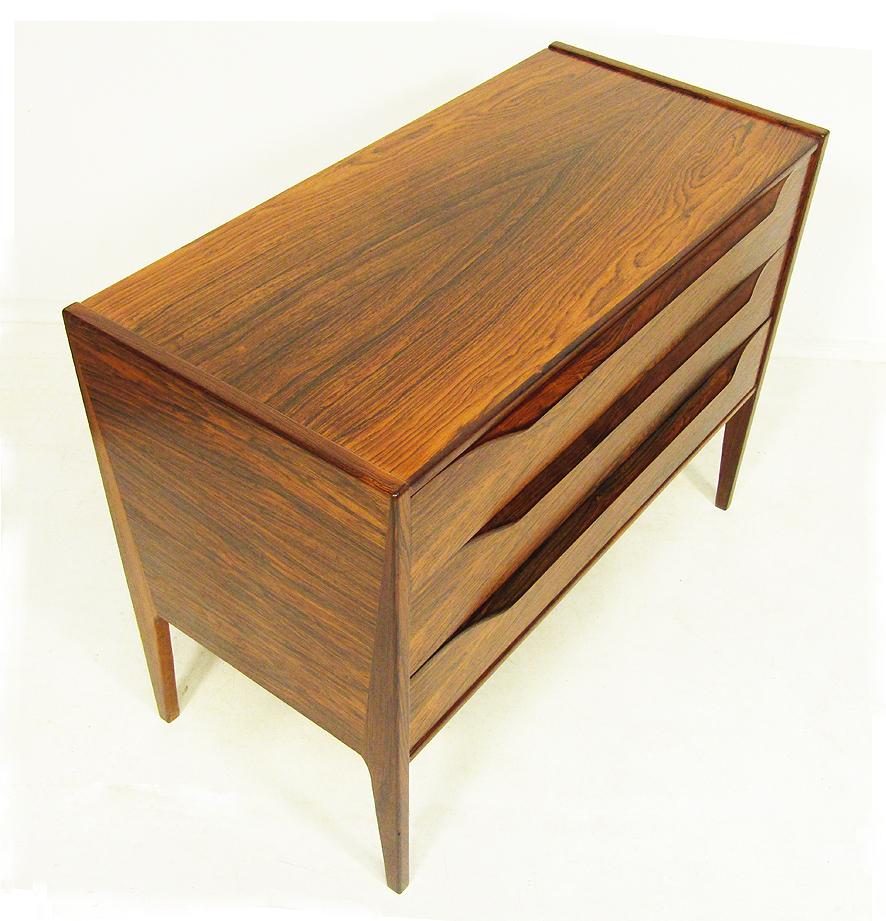 Elegant 1960s Danish Rosewood Bedside Chest by Aksel Kjersgaard In Excellent Condition In Shepperton, Surrey