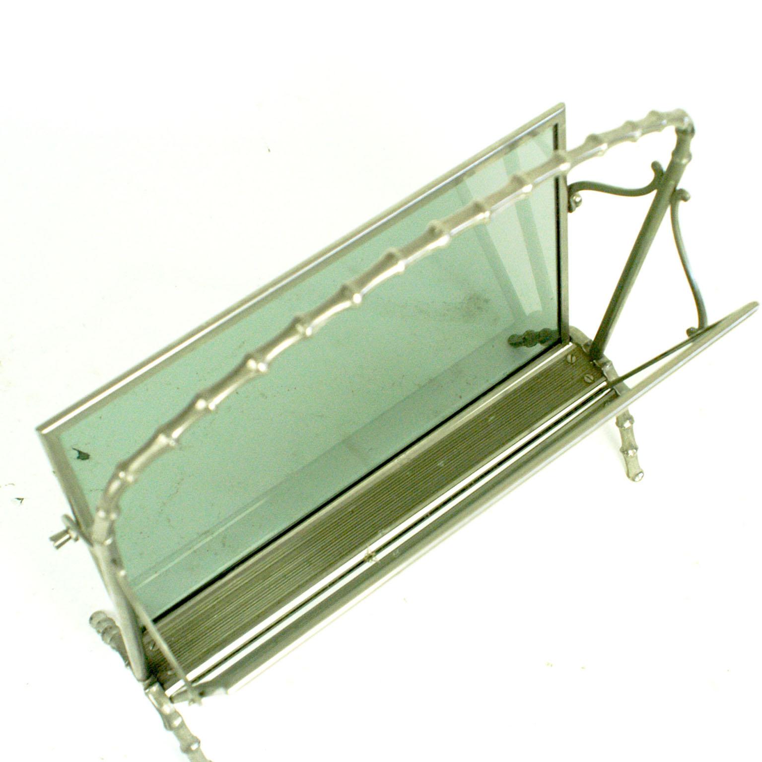 1960s Faux Bamboo Silvered Brass Magazine Rack by Maison Baguès France In Good Condition For Sale In Vienna, AT