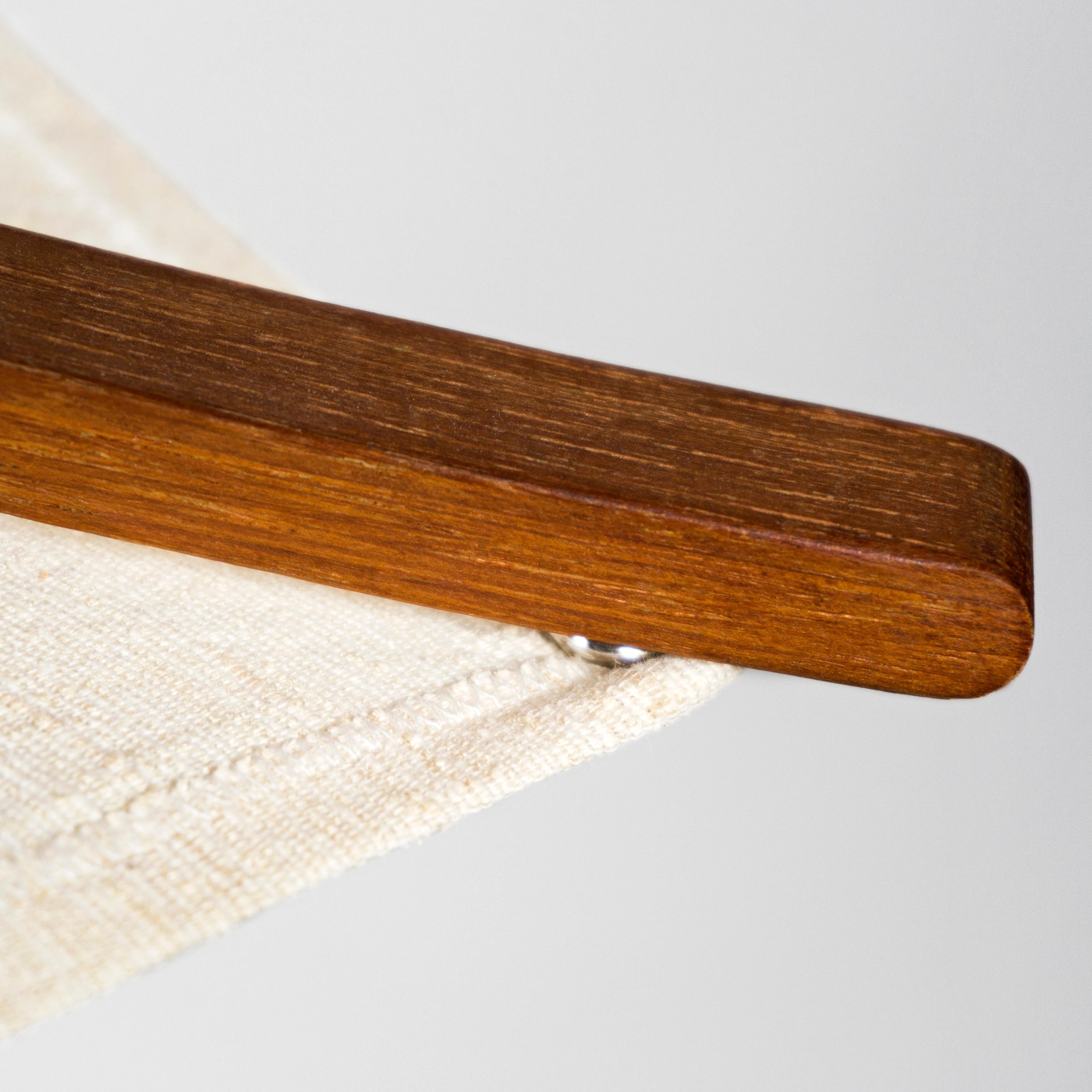 20th Century Elegant 1960s Mid-Century Domus Teak & Linen Counterweight Pendant Lamp