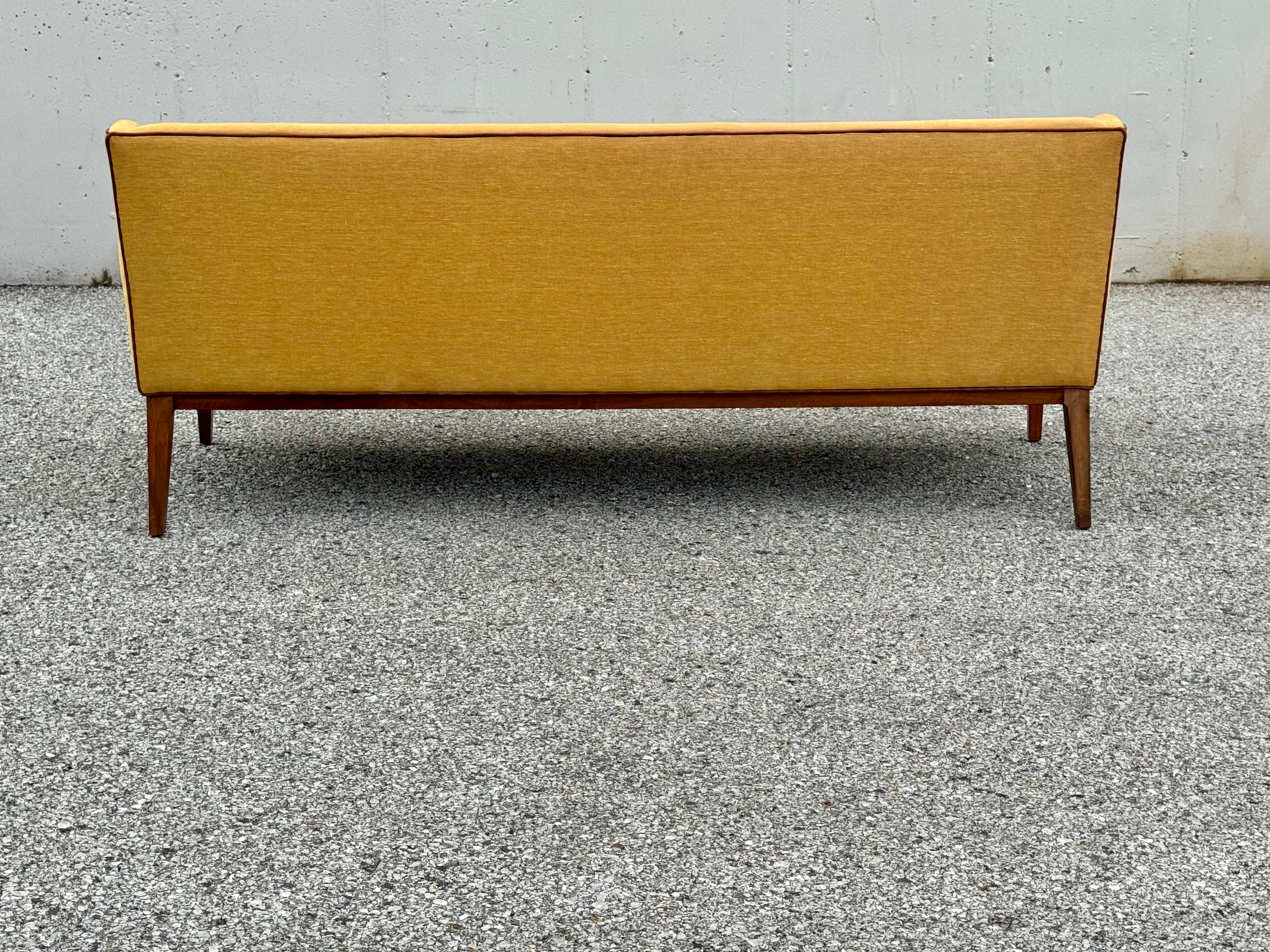 Elegant 1960s Mid-Century Modern Jens Risom Designed Sofa or Settee & Wood Frame For Sale 7