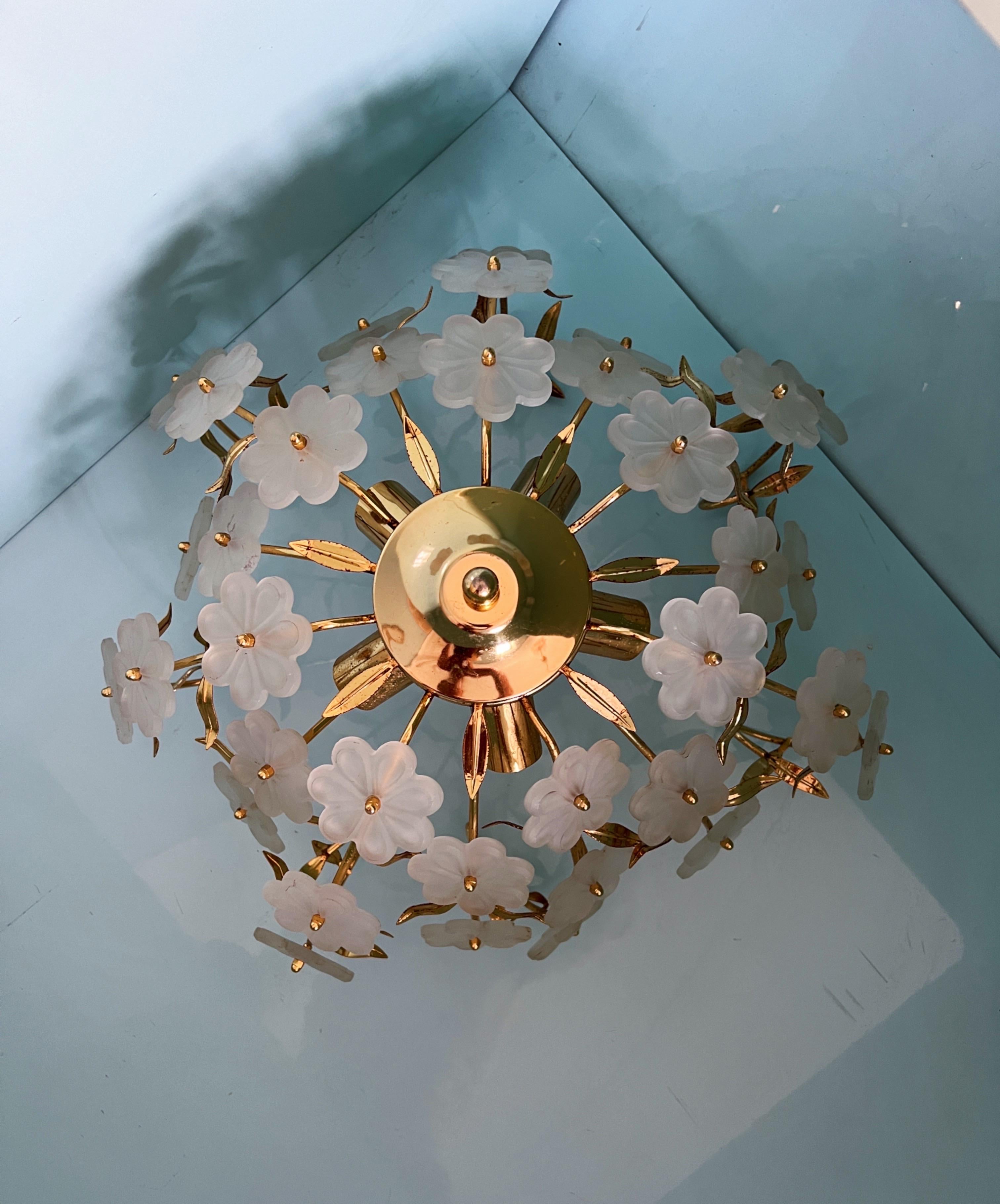 Elegant 1970s Murano Glass Flush Mount with Gold-Coated Floral Design 3