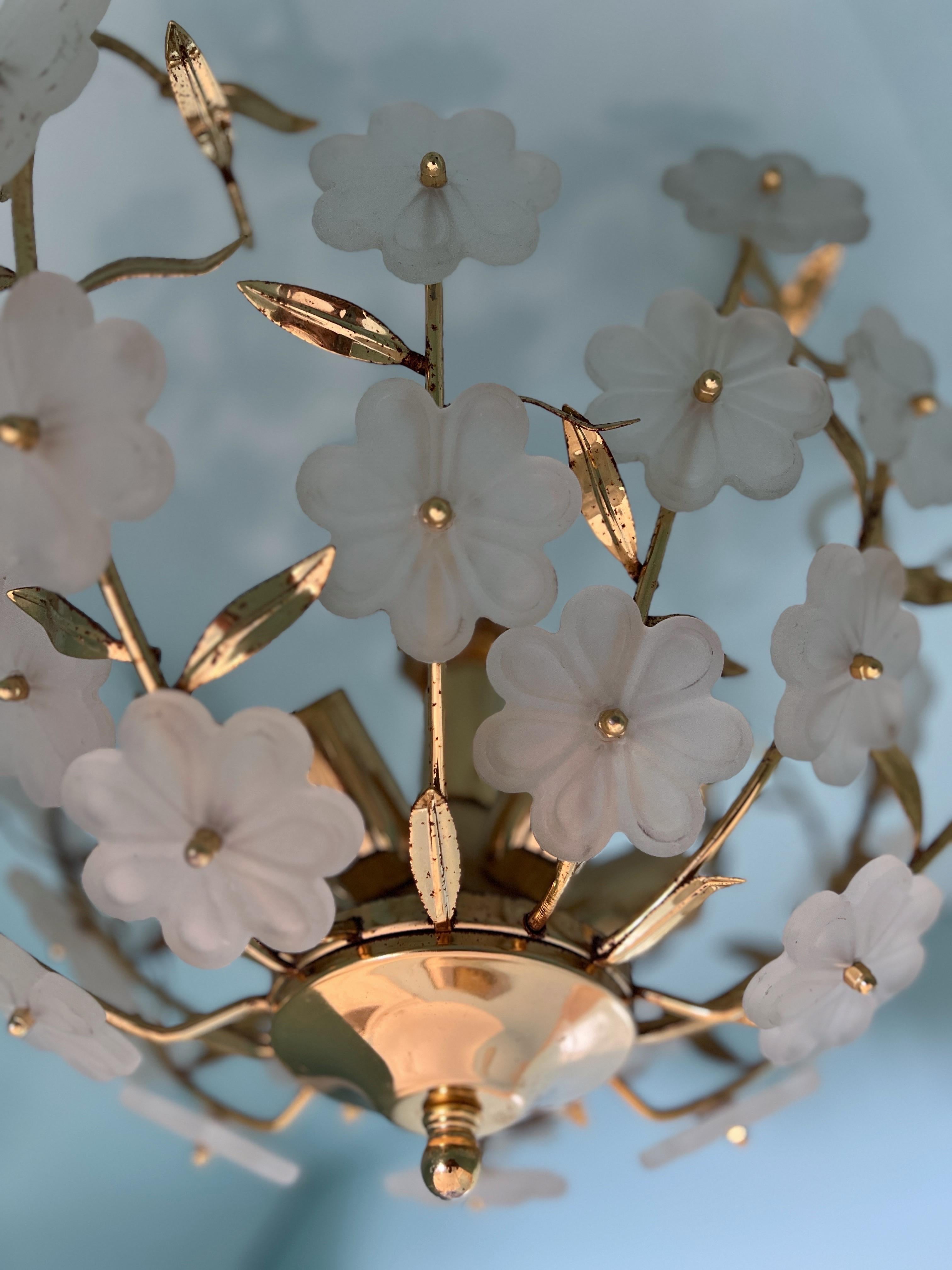 Elegant 1970s Murano Glass Flush Mount with Gold-Coated Floral Design 1