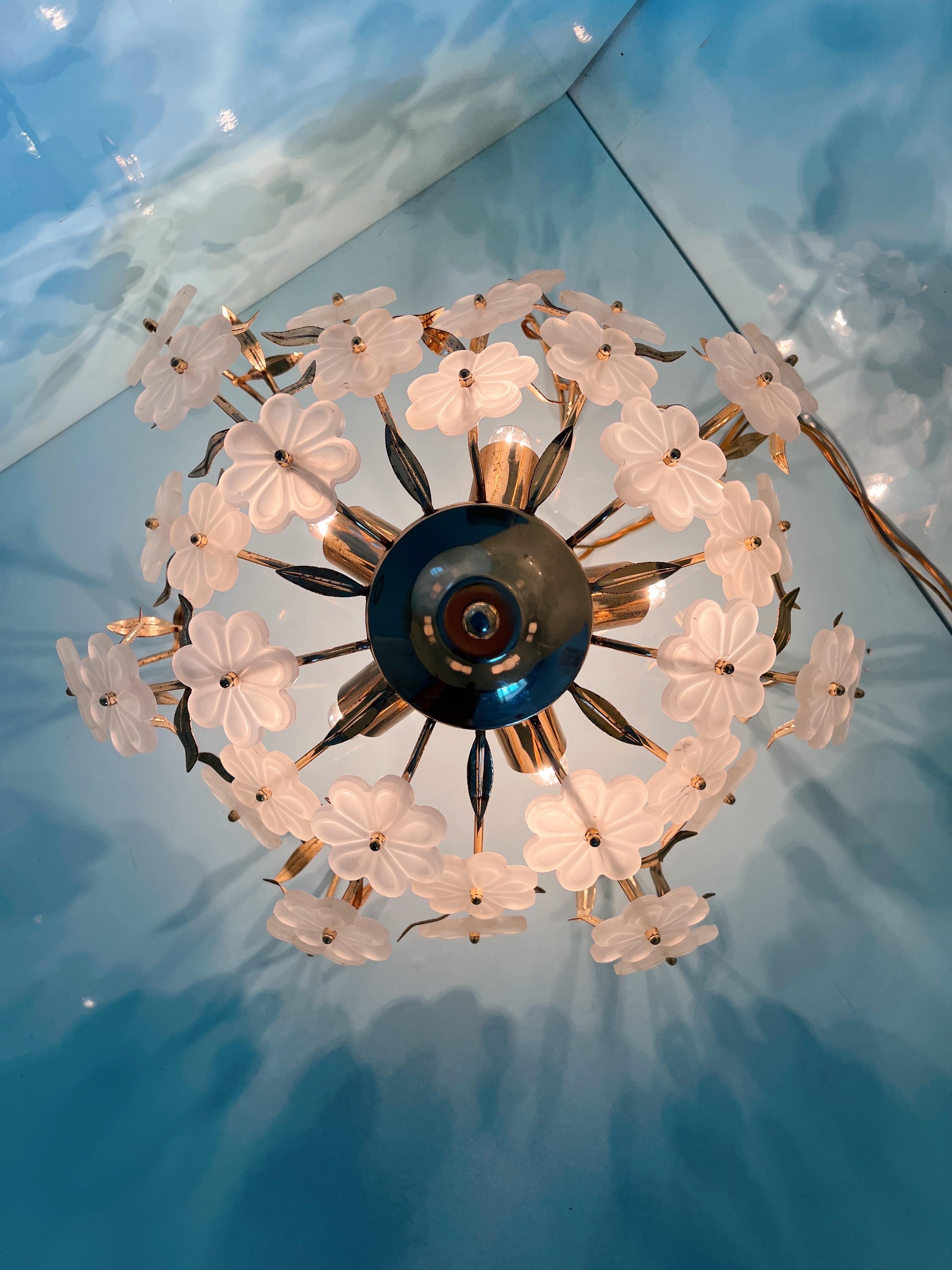 Elegant 1970s Murano Glass Flush Mount with Gold-Coated Floral Design 2