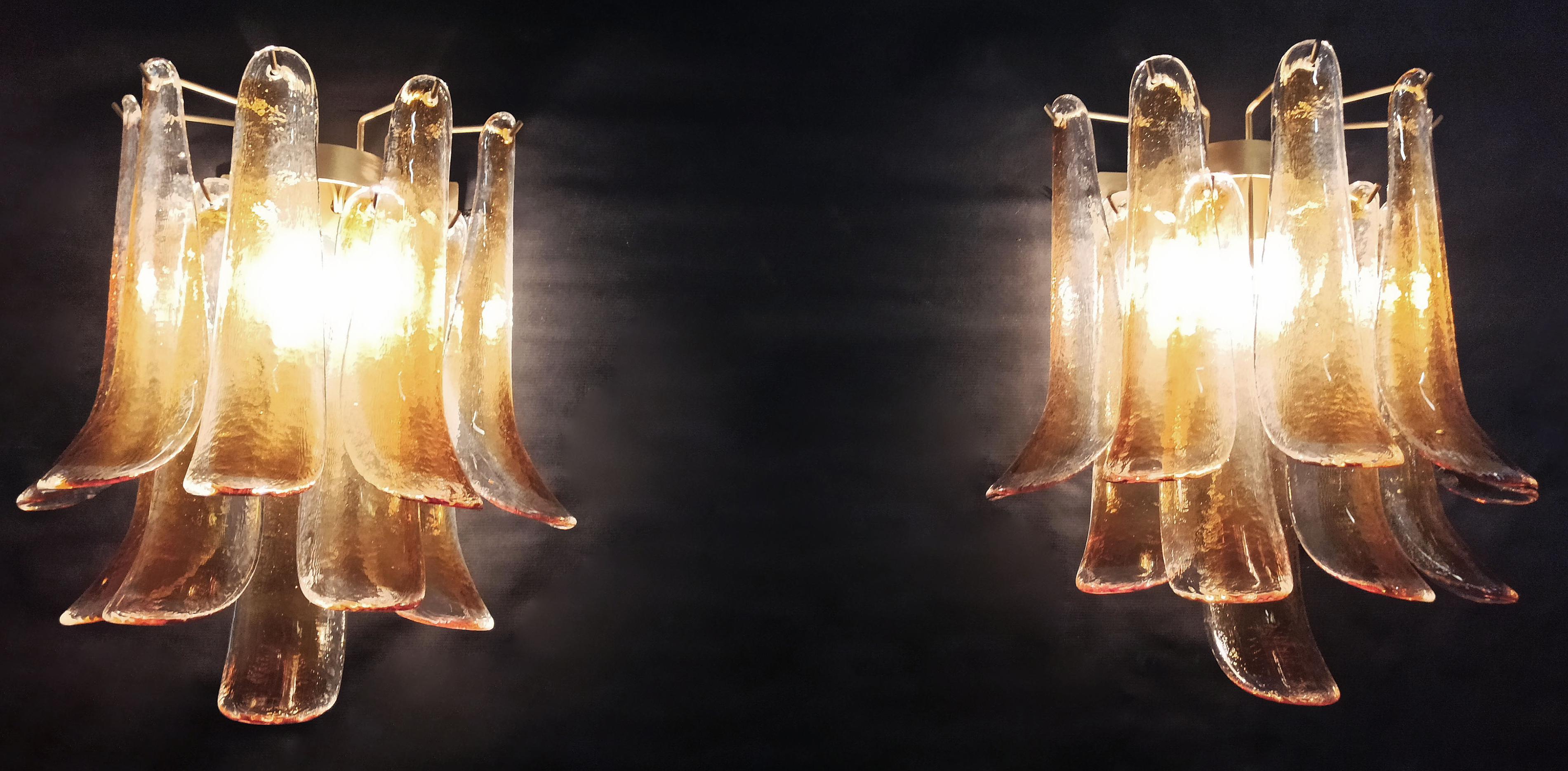 Elegant 1970’s Pair of Vintage Italian Murano wall lights – amber glass petals For Sale 11
