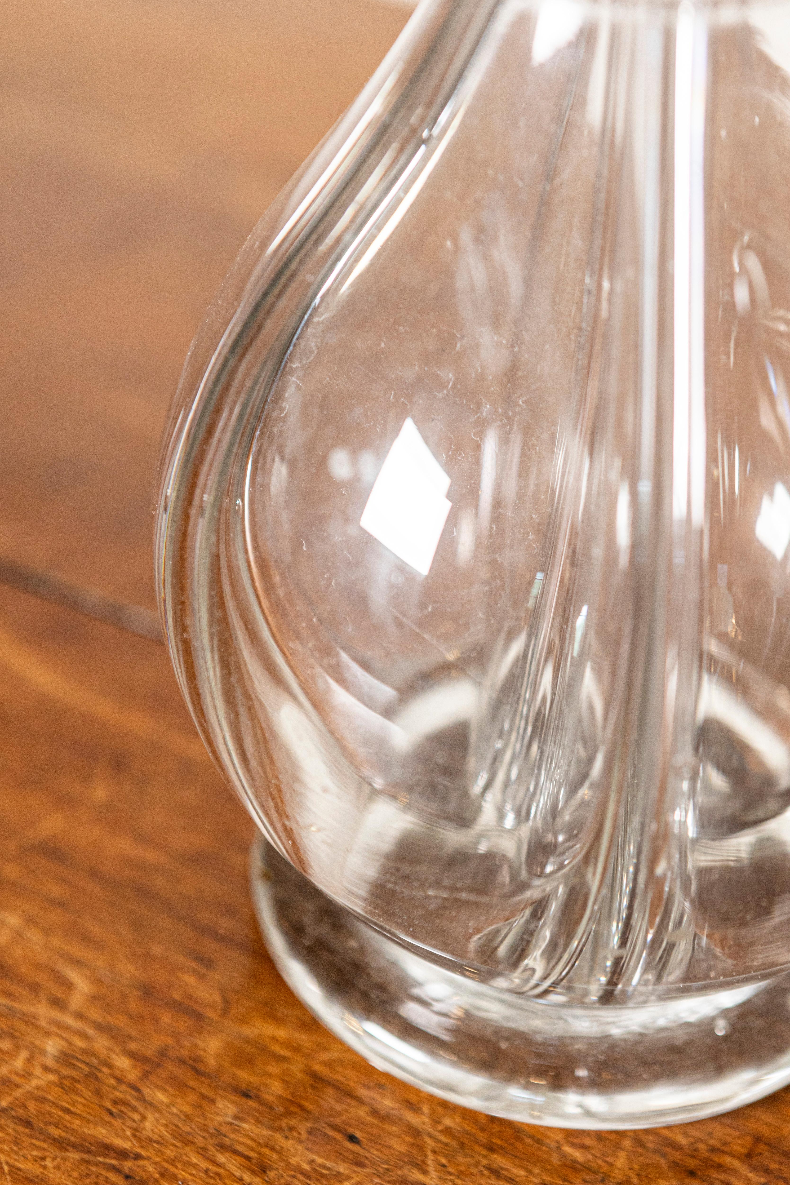Elegance - Carafe à décanter en cristal français du XIXe siècle avec bouchon sculptural en vente 1