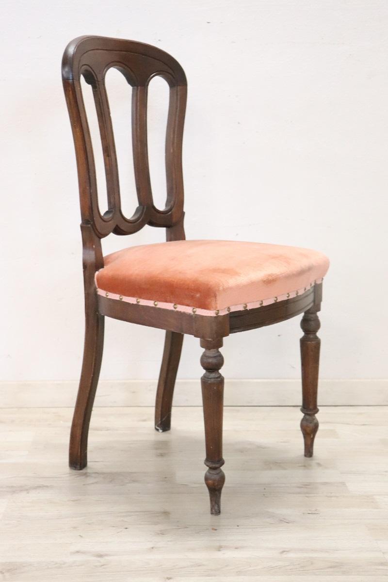 Elegant 19th Century Italian Antique Single Chair with Velvet Seat For Sale 1