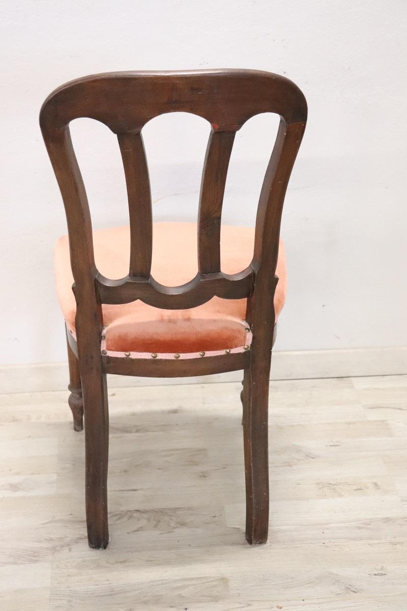 Elegant 19th Century Italian Antique Single Chair with Velvet Seat For Sale 3
