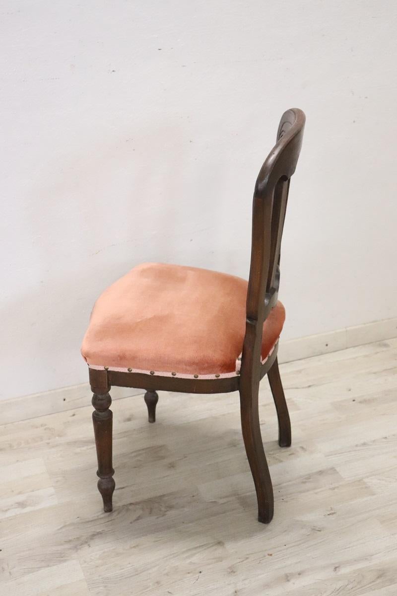 Elegant 19th Century Italian Antique Single Chair with Velvet Seat For Sale 4