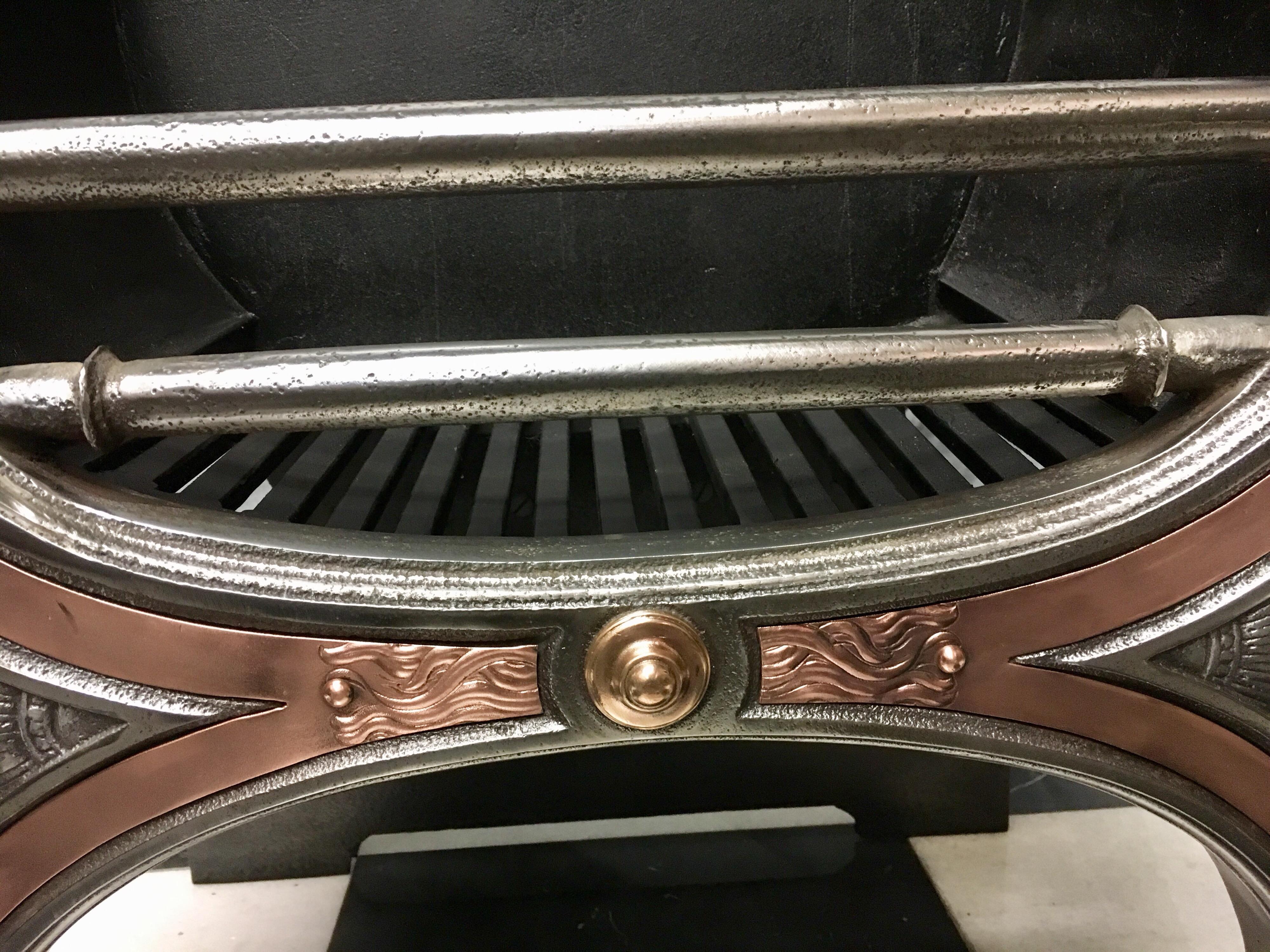 Elegant 19th Century Regency Polished Cast Iron and Bronze Fire Grate For Sale 2