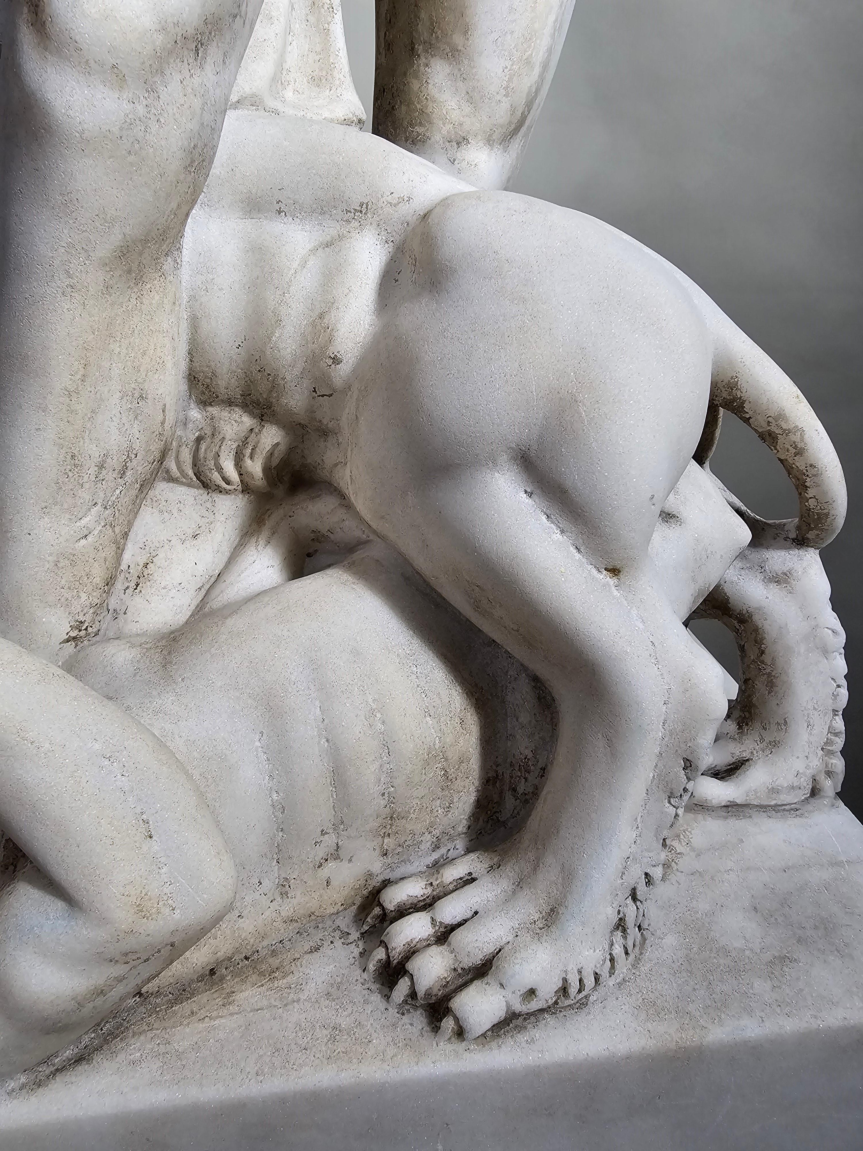 Late 19th Century Elegant 19th Century White Carrara Marble Sculpture Depicting Hercules