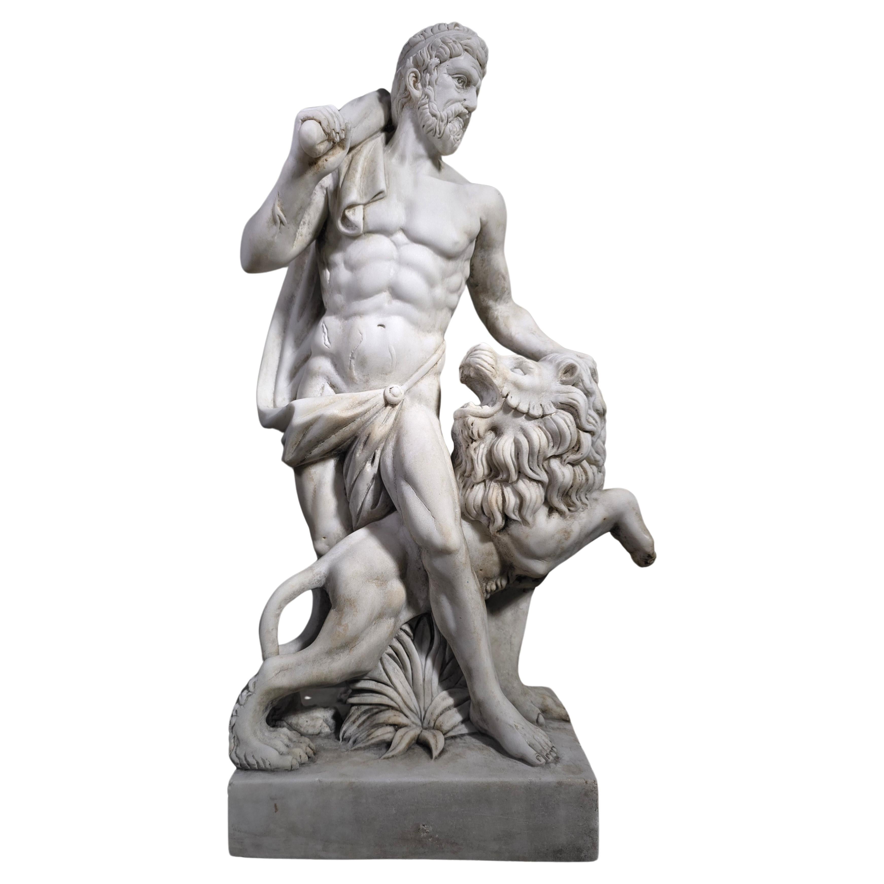 Elegant 19th Century White Carrara Marble Sculpture Depicting Hercules For Sale