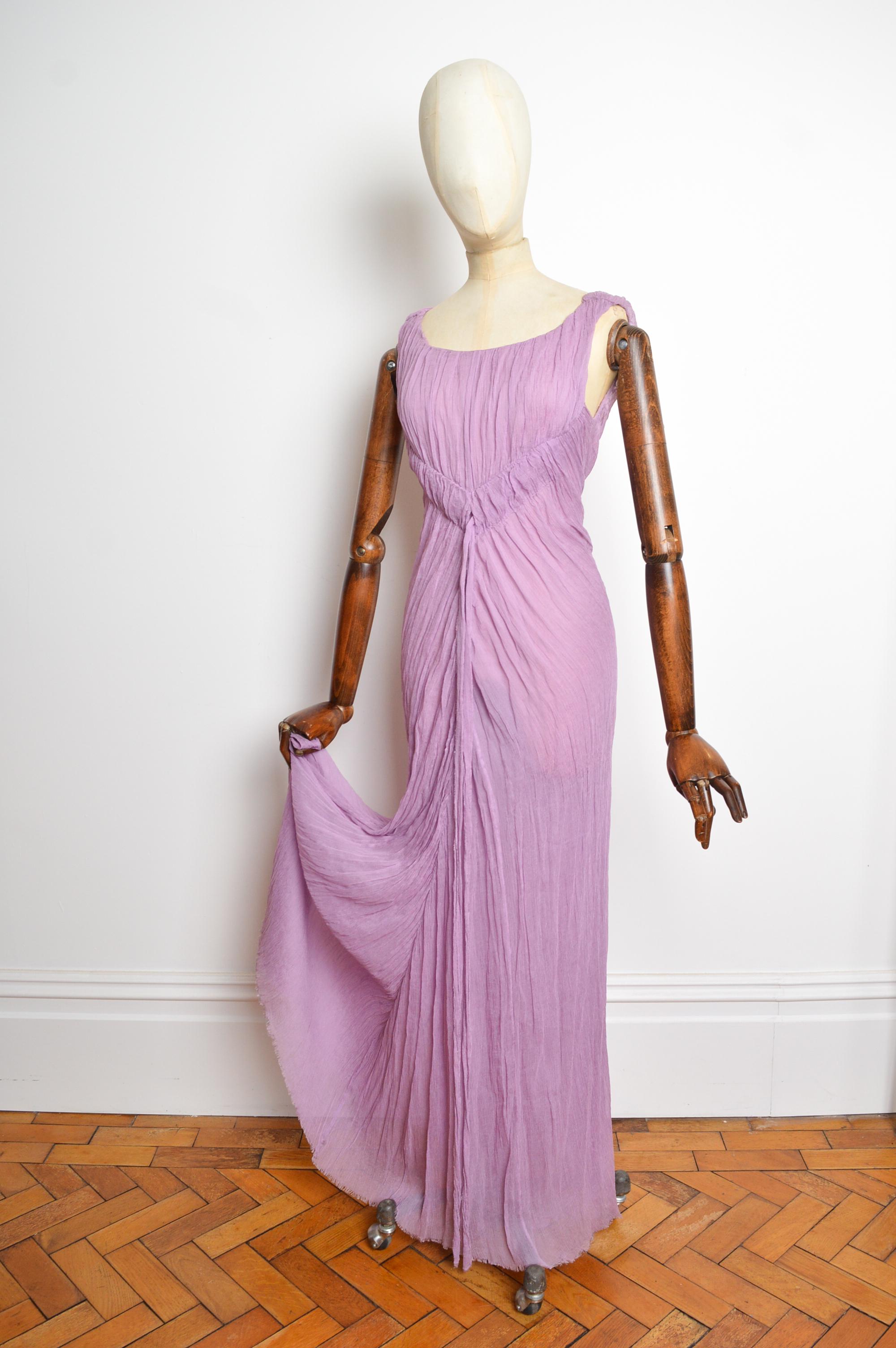 Elegant 2004 Alberta Ferretti Fliederfarbenes Abendkleid aus Seidenkrepp in voller Länge - Kleid im Angebot 4