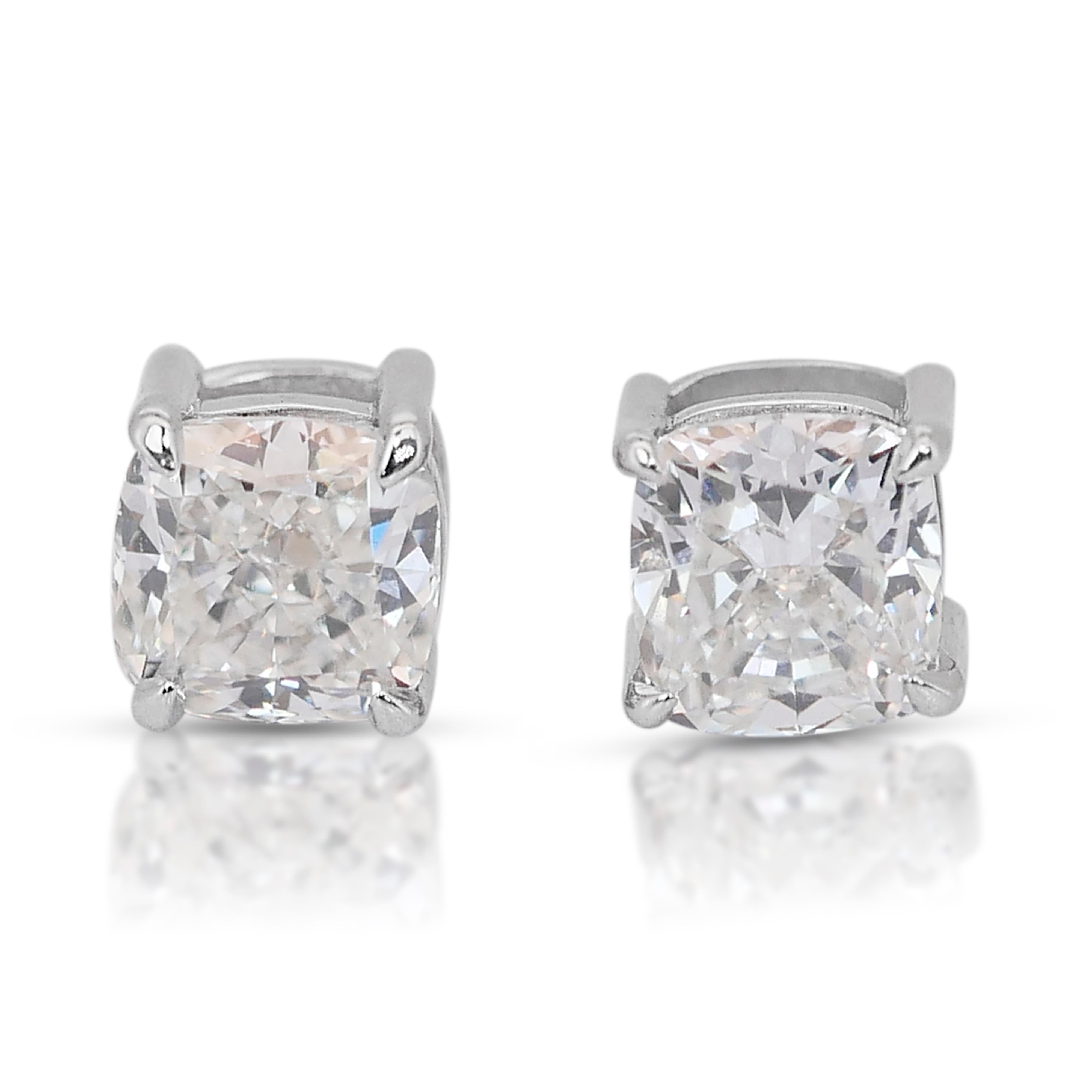 Elegant 2.00ct Diamonds Stud Earrings in 18k White Gold - GIA Certified 5