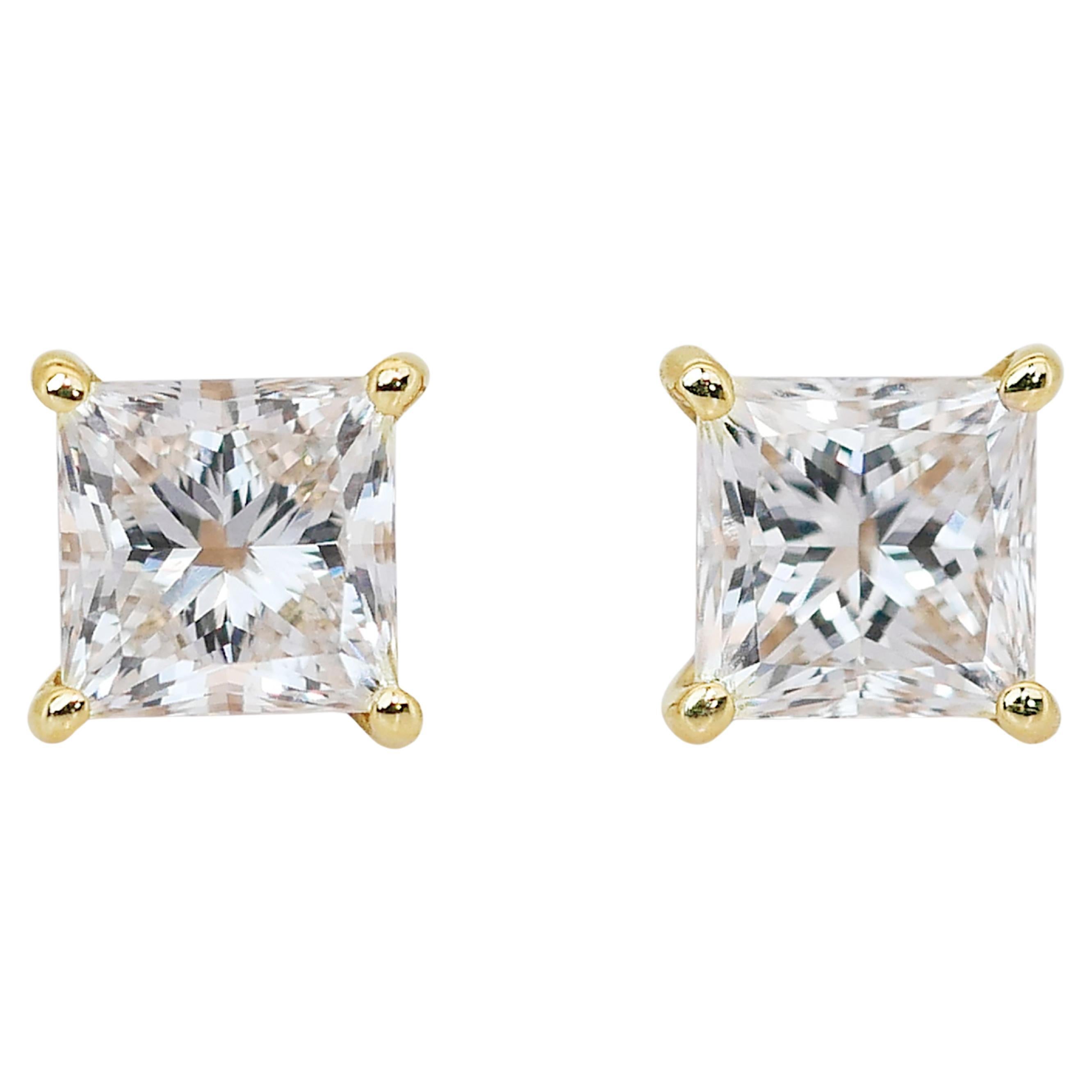 Elegant 2.08ct Diamonds Stud Earrings in 18k Yellow Gold - GIA Certified