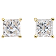 Elegant 2.08ct Diamonds Stud Earrings in 18k Yellow Gold - GIA Certified