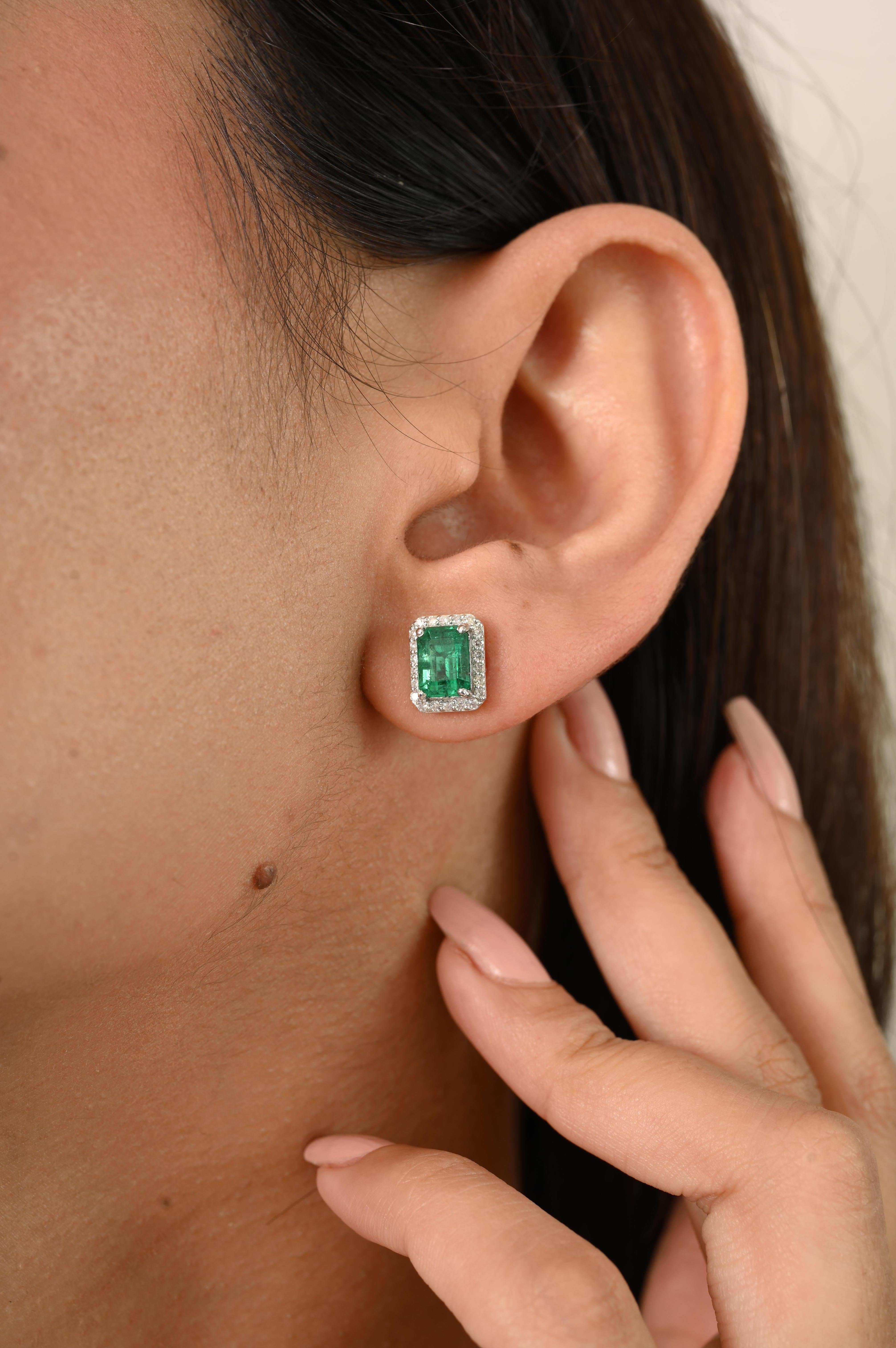 Elegant 2.09Ct Emerald-Cut Emerald and Diamond Halo Stud Earrings 14k White Gold For Sale 2