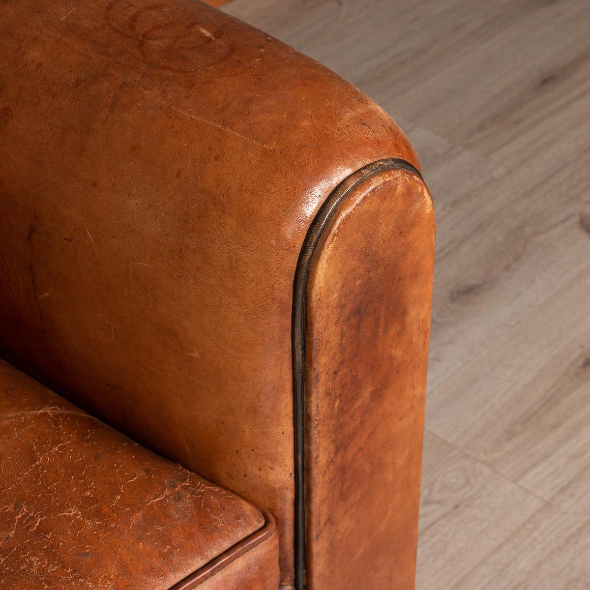 Elegant 20th Century Dutch Two-Seat Tan Leather Sofa For Sale 4