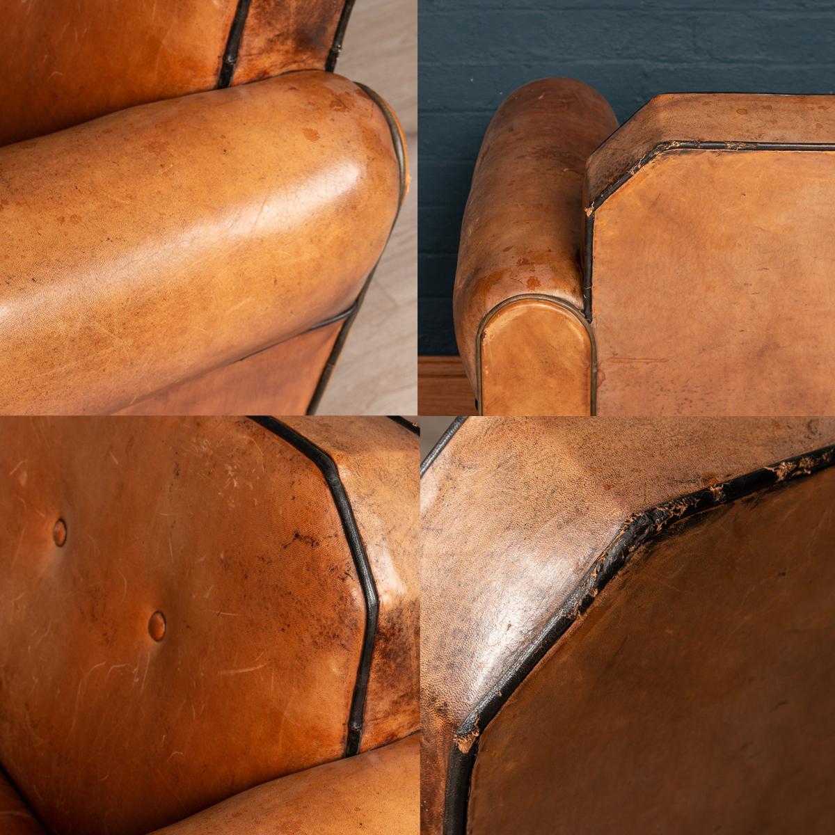 Elegant 20th Century Dutch Two-Seat Tan Leather Sofa For Sale 6