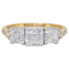Élégante bague à 3 pierres en or jaune et blanc 18 carats avec diamants de 2,26 carats certifiée IGI