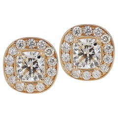Elegant 2.50ct Diamonds Stud Earrings in 18k Yellow Gold - GIA Certified
