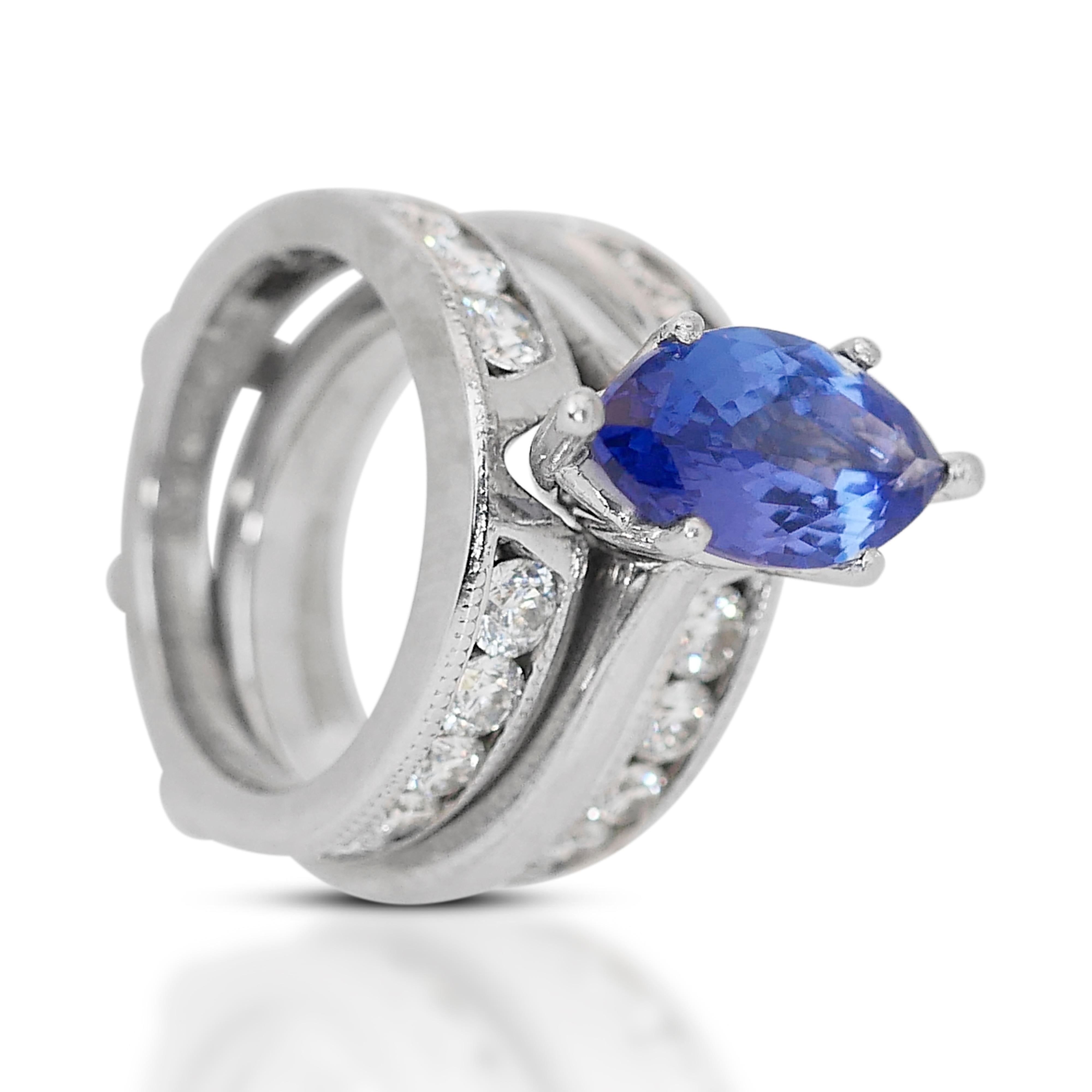 Marquise Cut Elegant 2.75 Carat Marquise Mixed Cut Tanzanite Ring For Sale