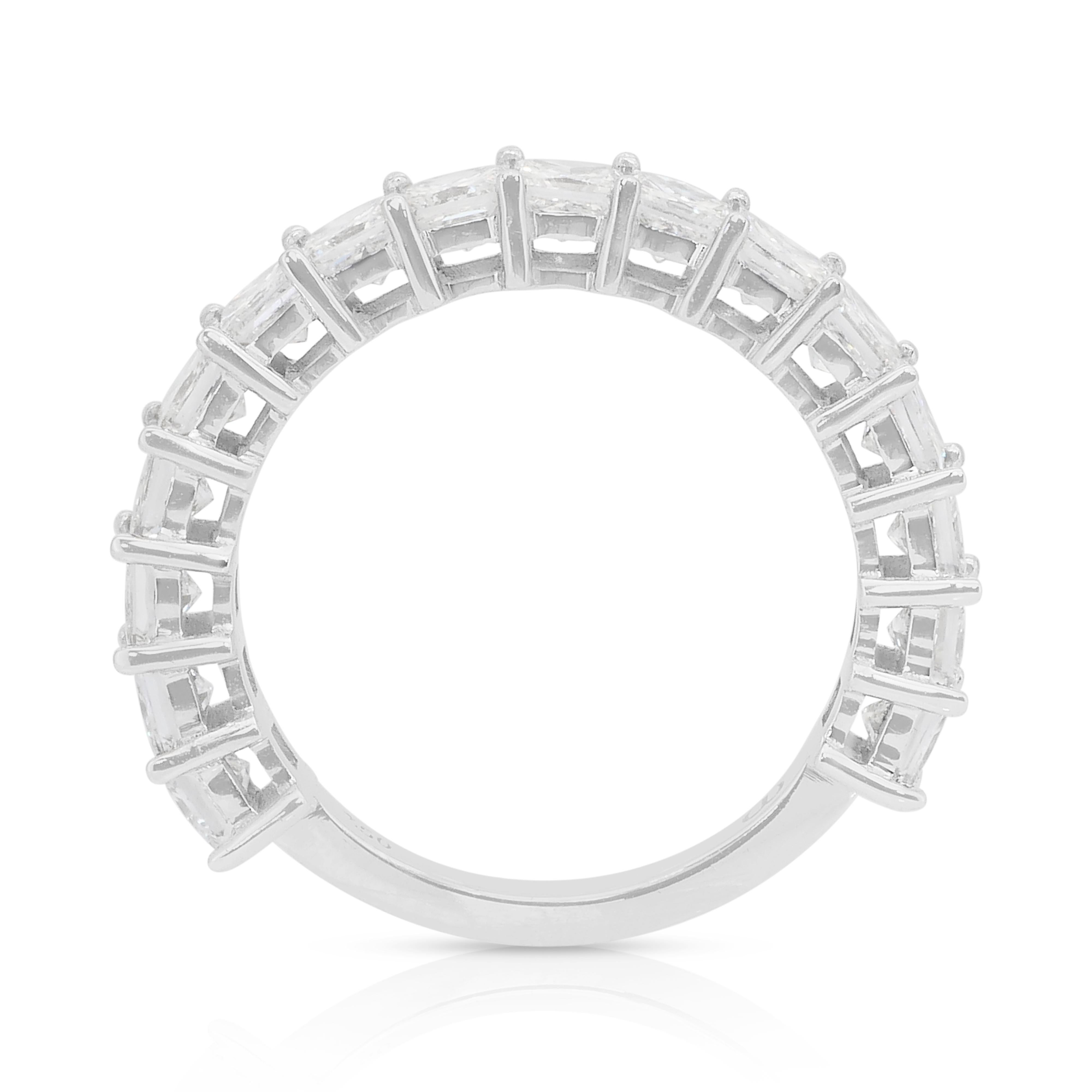 Anello Elegance con 2,88 carati di diamanti naturali in oro bianco 18 carati - Certificato IGI in vendita 3