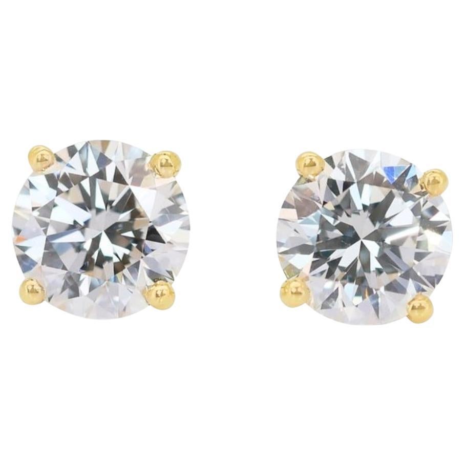 Elegant 3.20ct Diamonds Stud Earrings in 18k Yellow Gold - IGI Certified