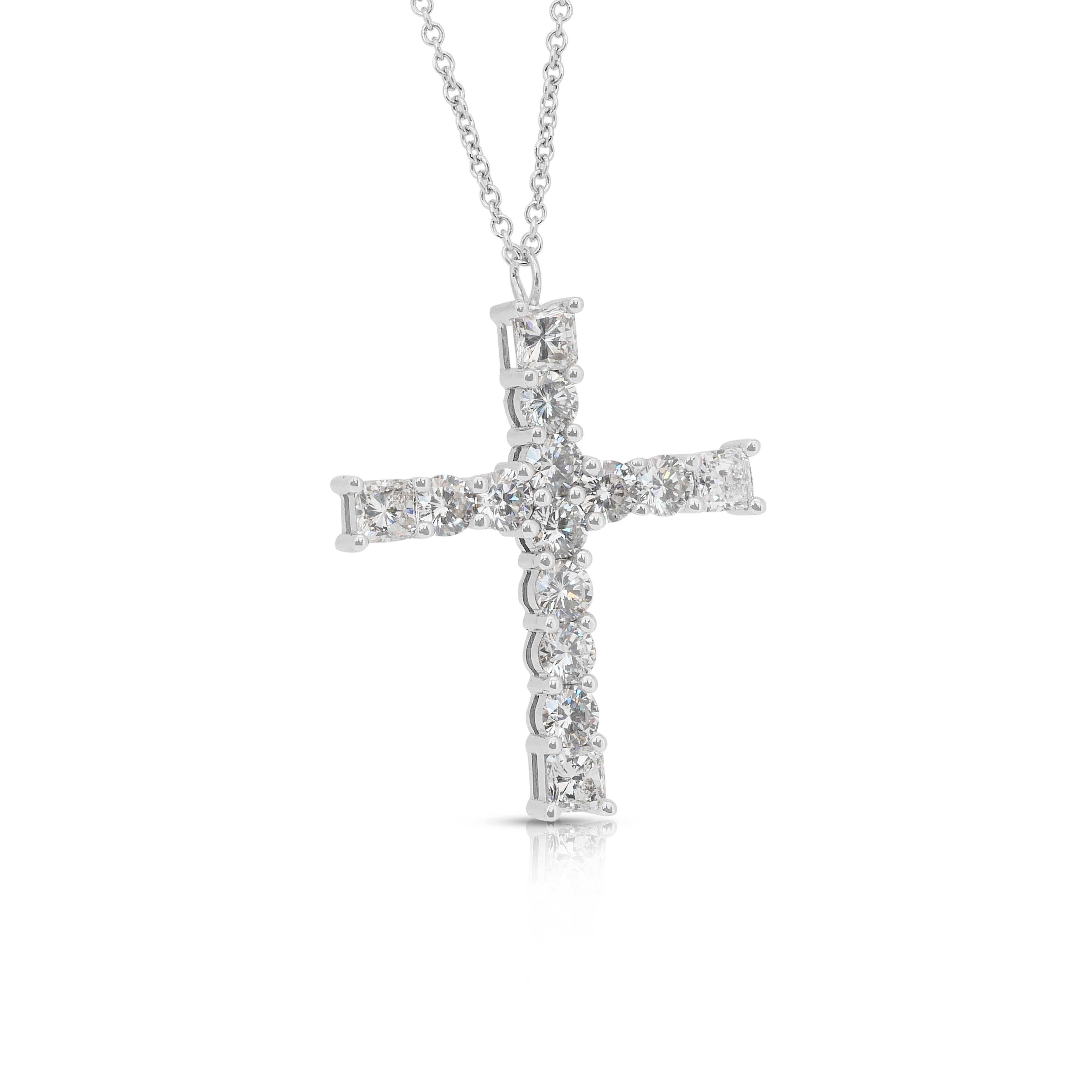 Round Cut Elegant 3.26ct Diamonds Necklace with Cross Pendant in 18k White Gold For Sale
