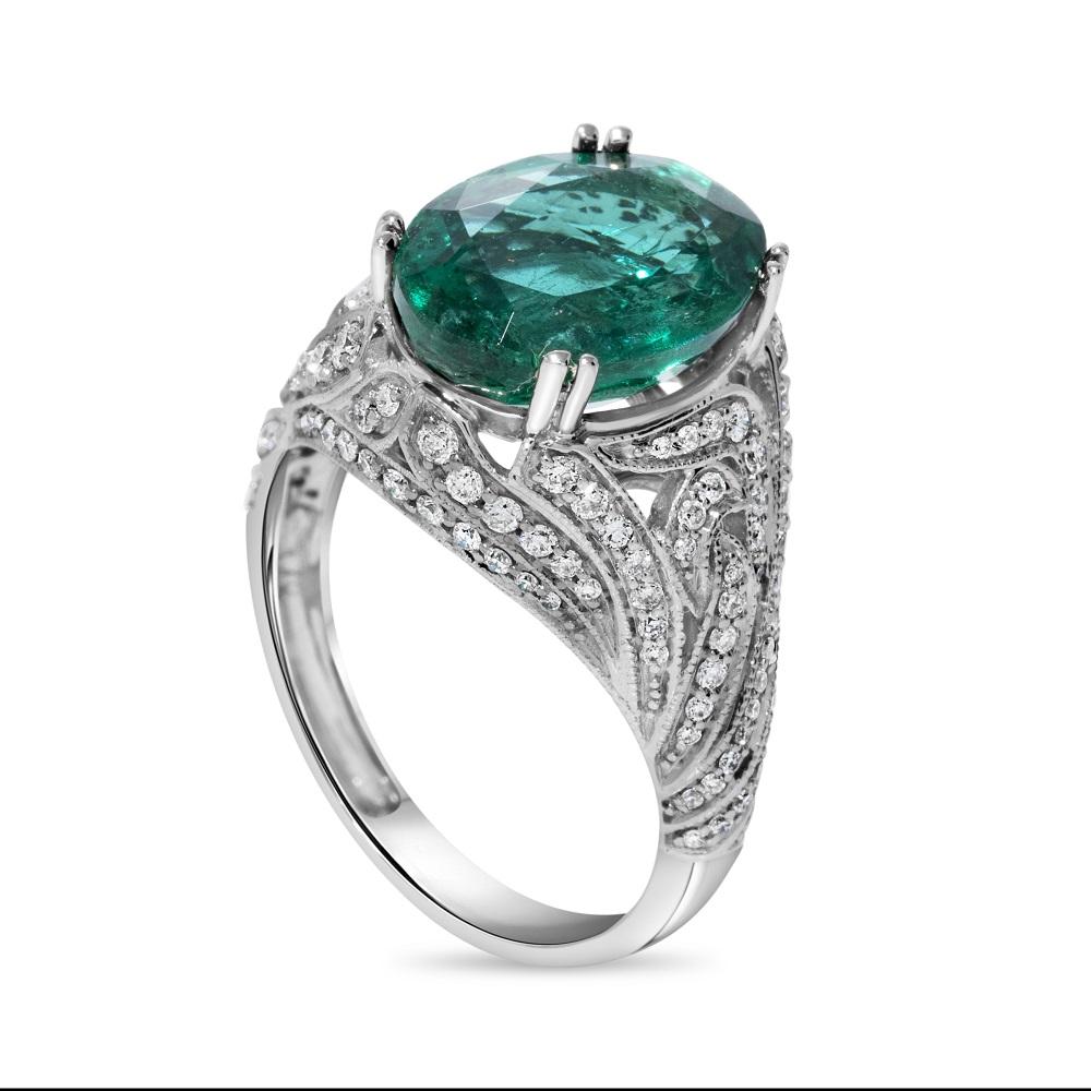 Eleganter 4,43 Karat zertifizierter grüner ovaler Smaragd & Diamantring aus 14k Weißgold (Zeitgenössisch) im Angebot