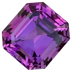 Élégante bague en améthyste naturelle taille émeraude de 6,05 carats provenant d
une mine du Brésil