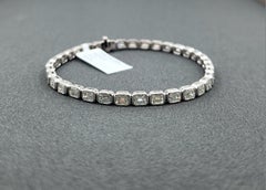 Elegant 6.38 ct Emerald-Cut Diamond East-West Platinum Tennis Bracelet