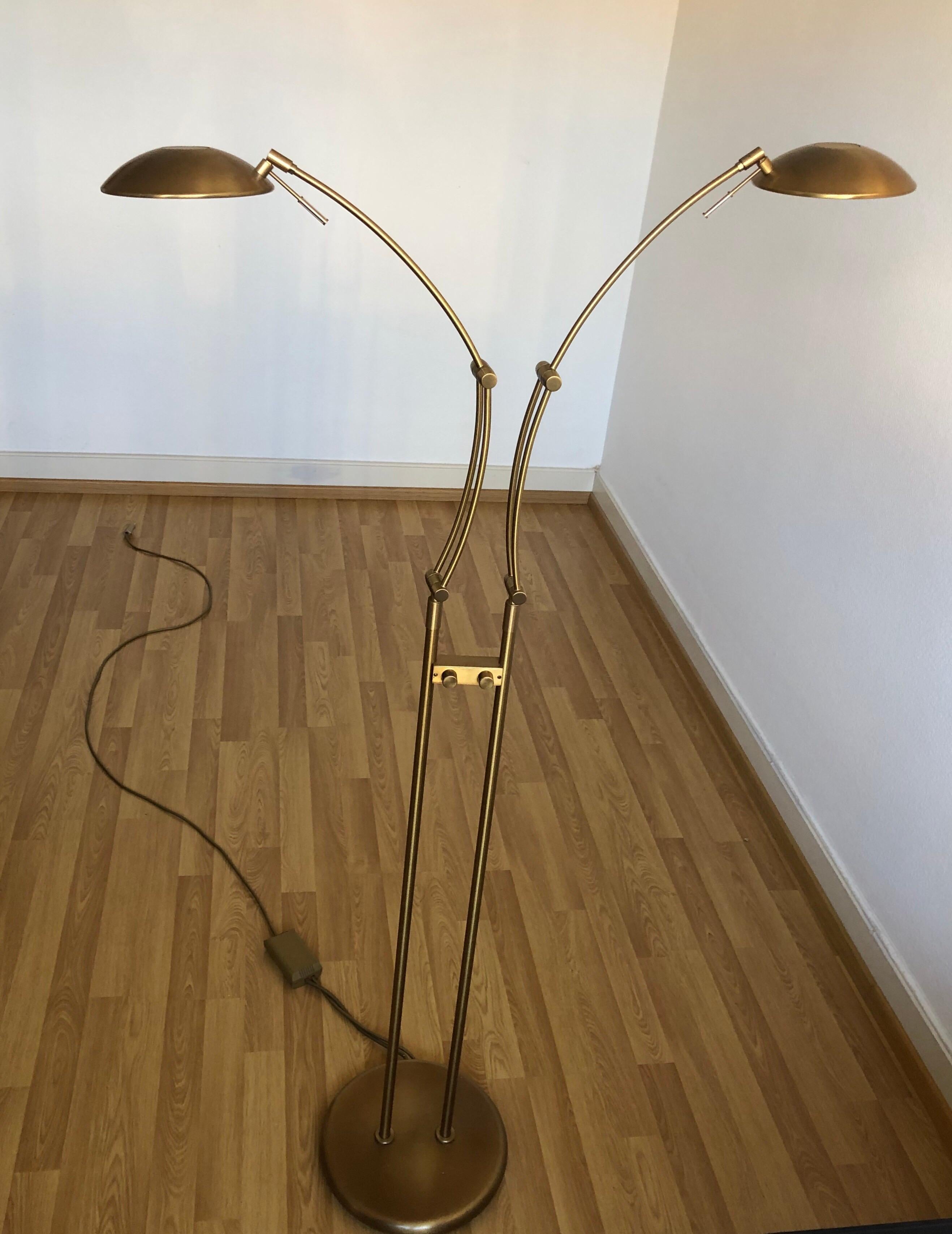 Elegant 1970s Swing Arm Lamp Mid-Century Modern by Relco Italia SALE  4