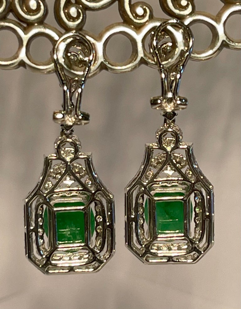 Elegant 9.83 Carat 18 Karat White Gold Art Deco Style Jade and Diamond Earrings For Sale 2