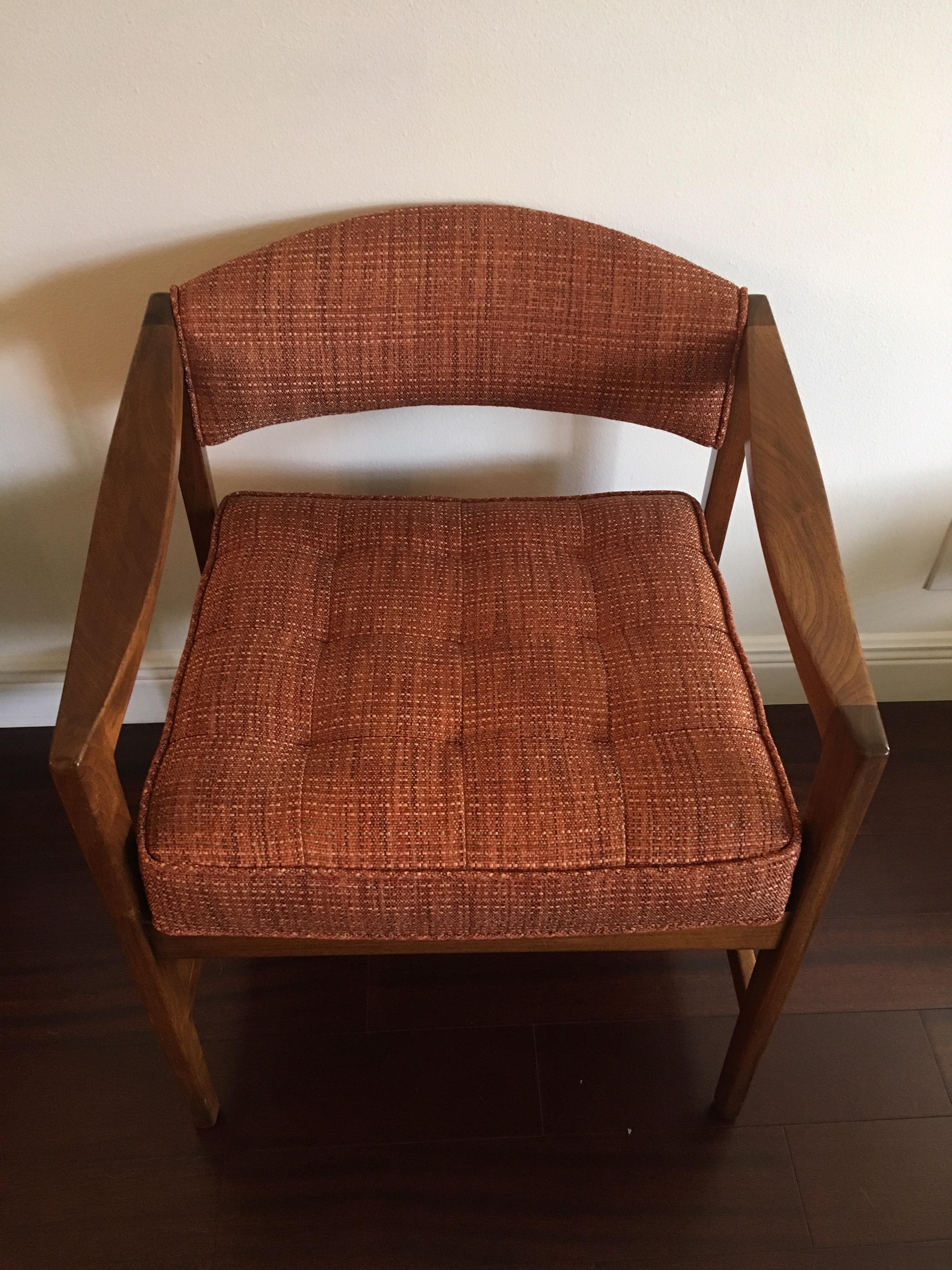 Mid-Century Modern Elegant Accent Chair by Edward Wormley for Dunbar