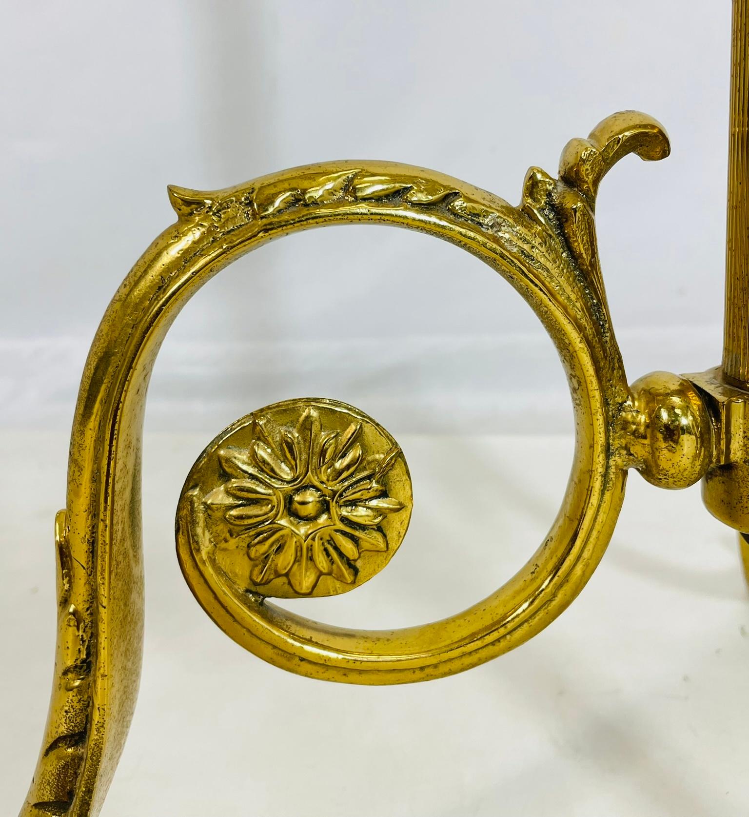 Eleganza del portavalori regolabile in ottone con specchio girevole, stile italiano in vendita 13