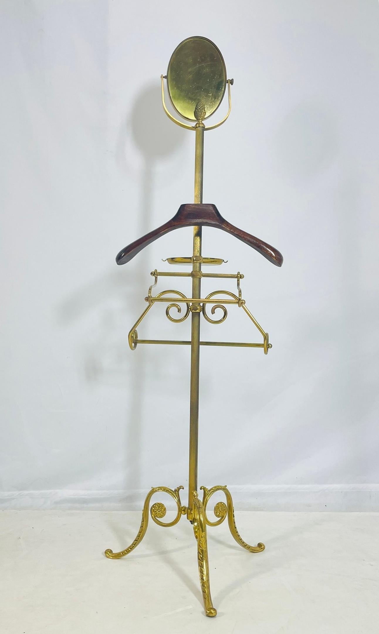 Eleganza del portavalori regolabile in ottone con specchio girevole, stile italiano In condizioni discrete in vendita a Los Angeles, CA