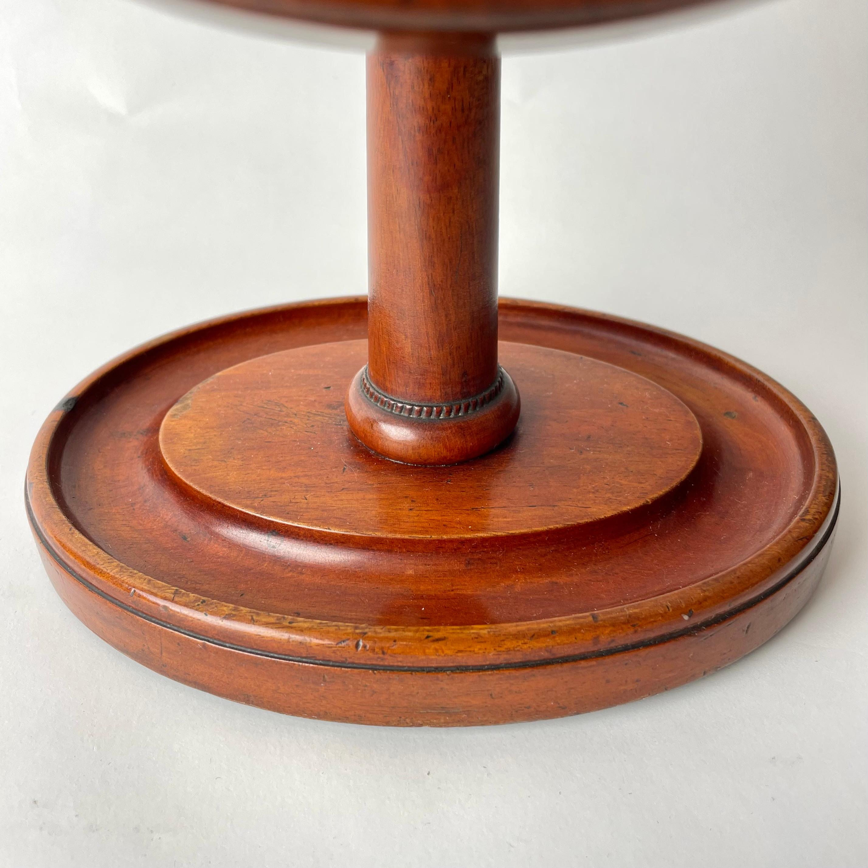 Eleganter verstellbarer Tischspiegel aus dem späten 19. Jahrhundert im Angebot 3