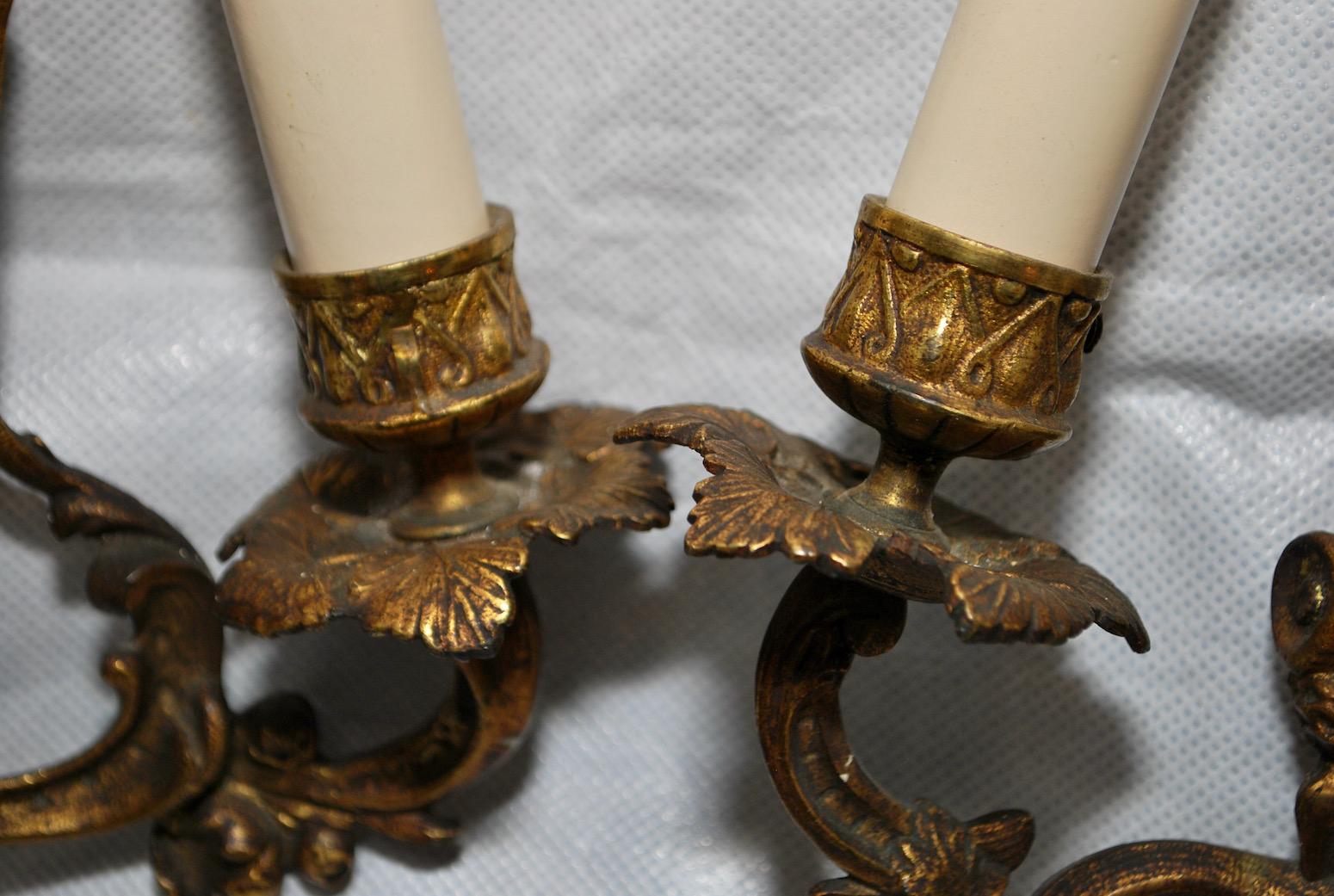 Bronze Elegant and beautiful  pair of late 19 th century French  bronze sconces  For Sale