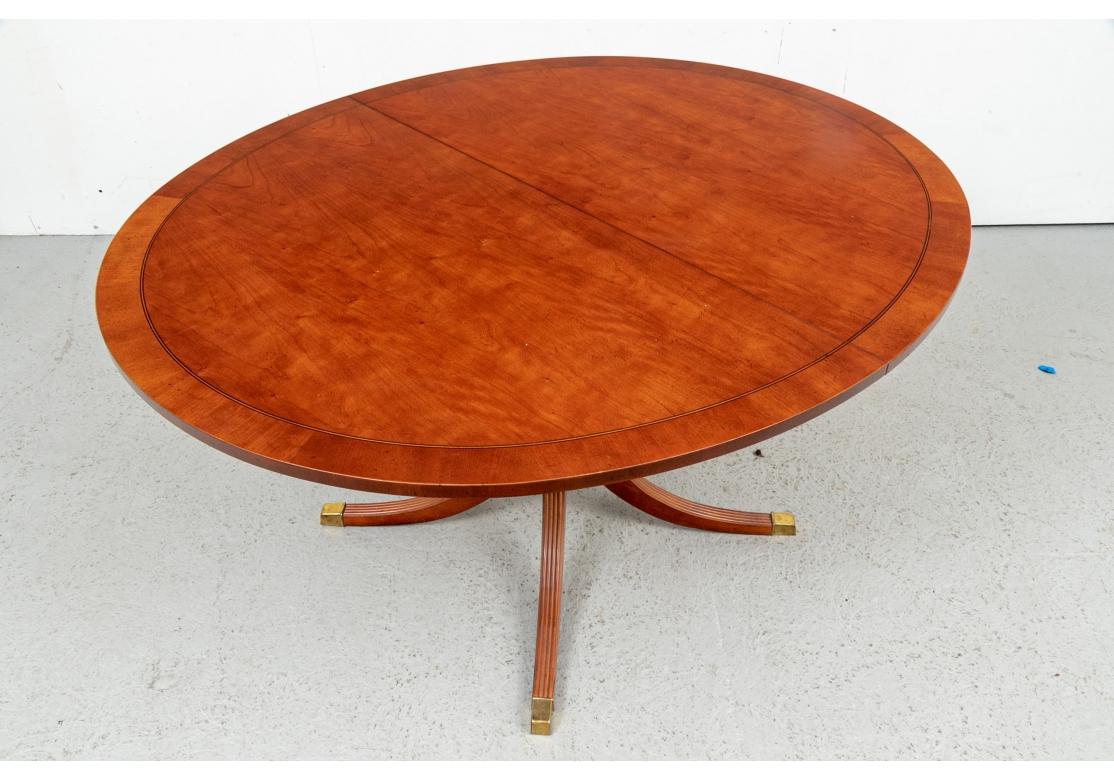 Elegant And Fine Quality Mahogany Oval Dining Table For Sale 5