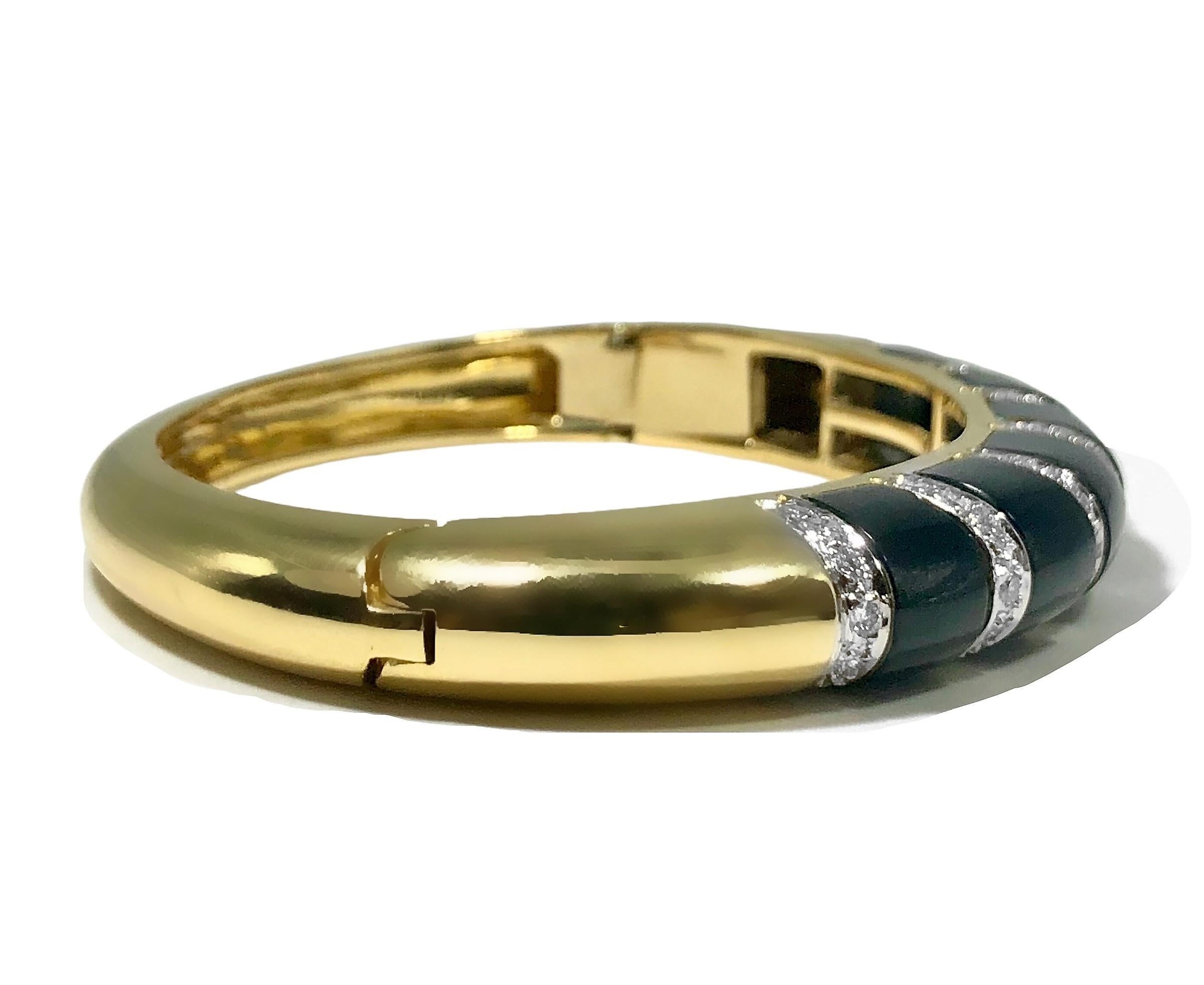 Modern Elegant and Iconic 1970's Bombe Black Onyx and Diamond 18K Gold Bangle Bracelet