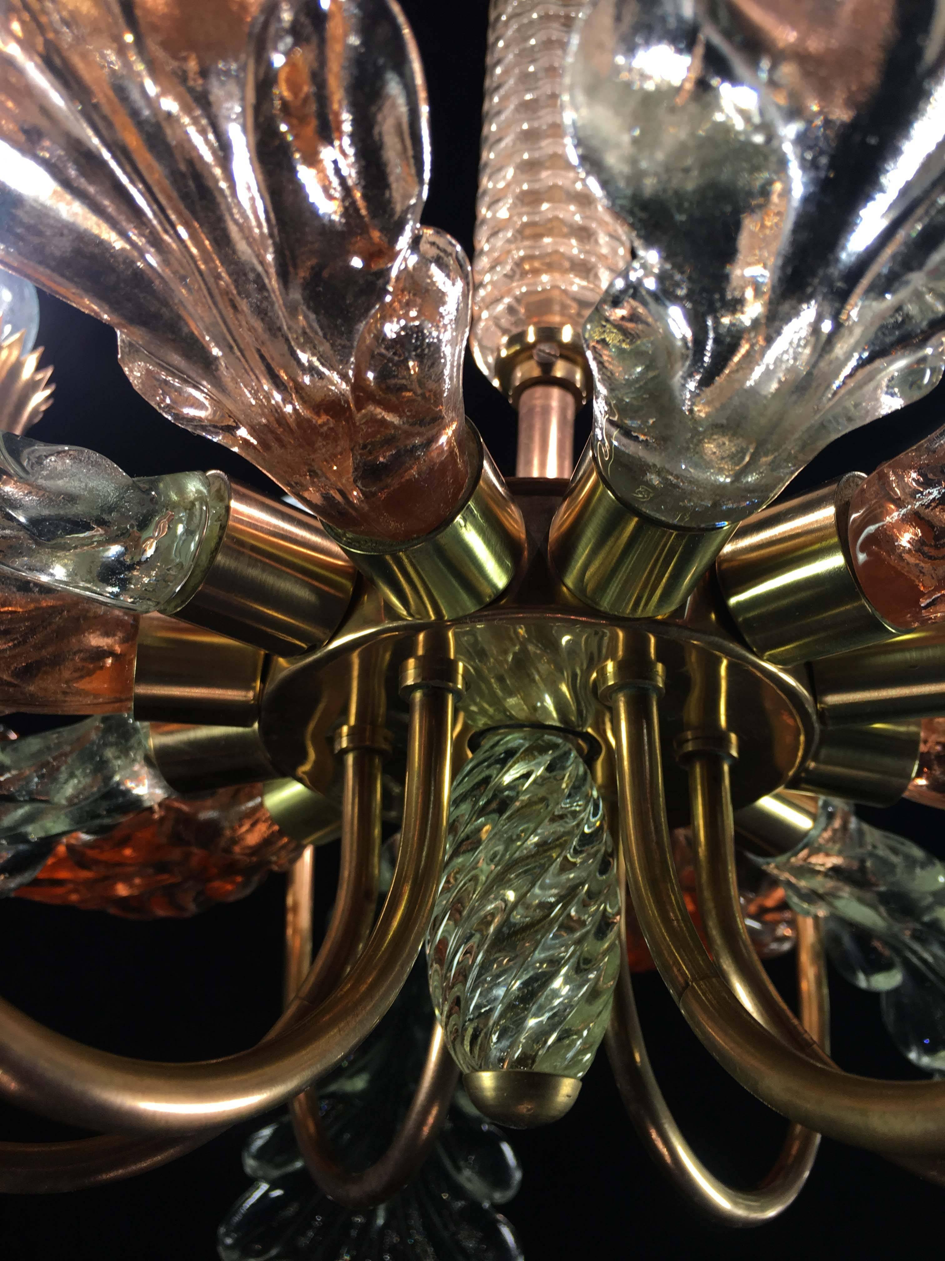 Elegant and Rare Chandelier by Barovier & Toso, Murano, 1940s For Sale 13