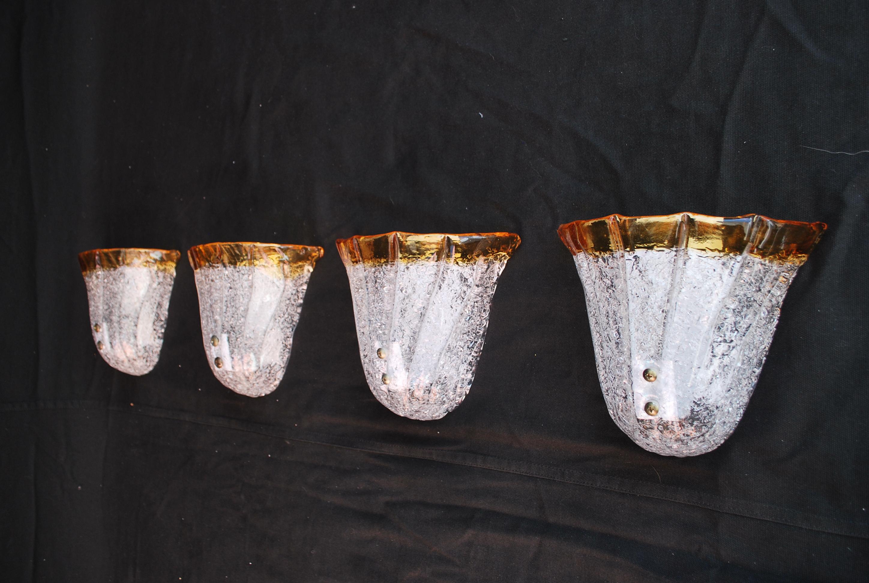 Late 20th Century Elegant and Rare Set of Six Murano Sconces Design by Mazzega For Sale