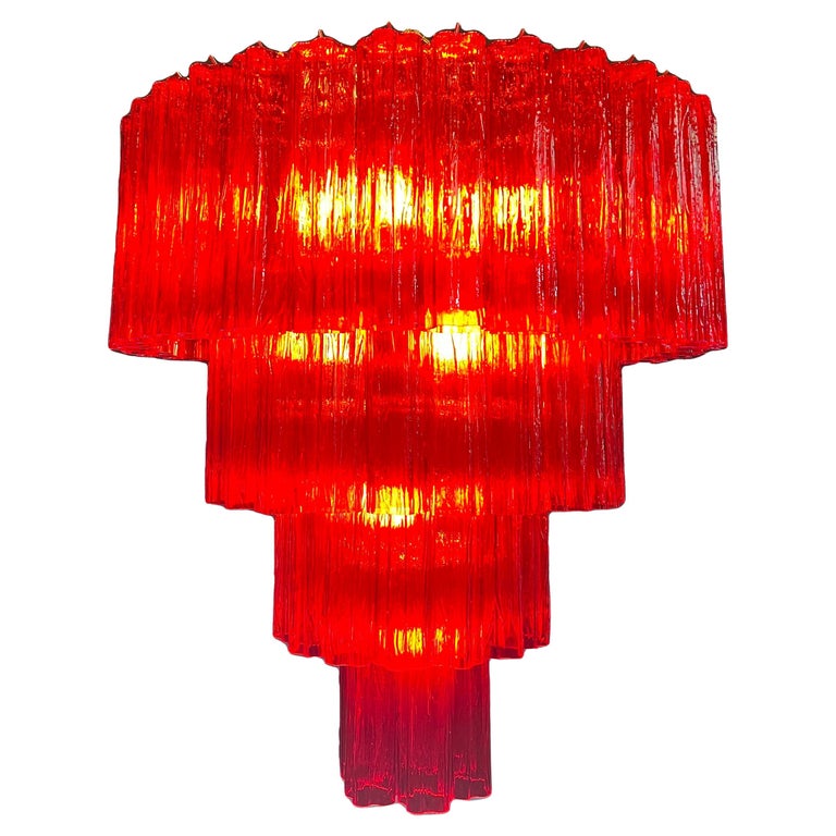 Elegante e raffinato lampadario italiano di Valentina Planta, Murano in  vendita su 1stDibs
