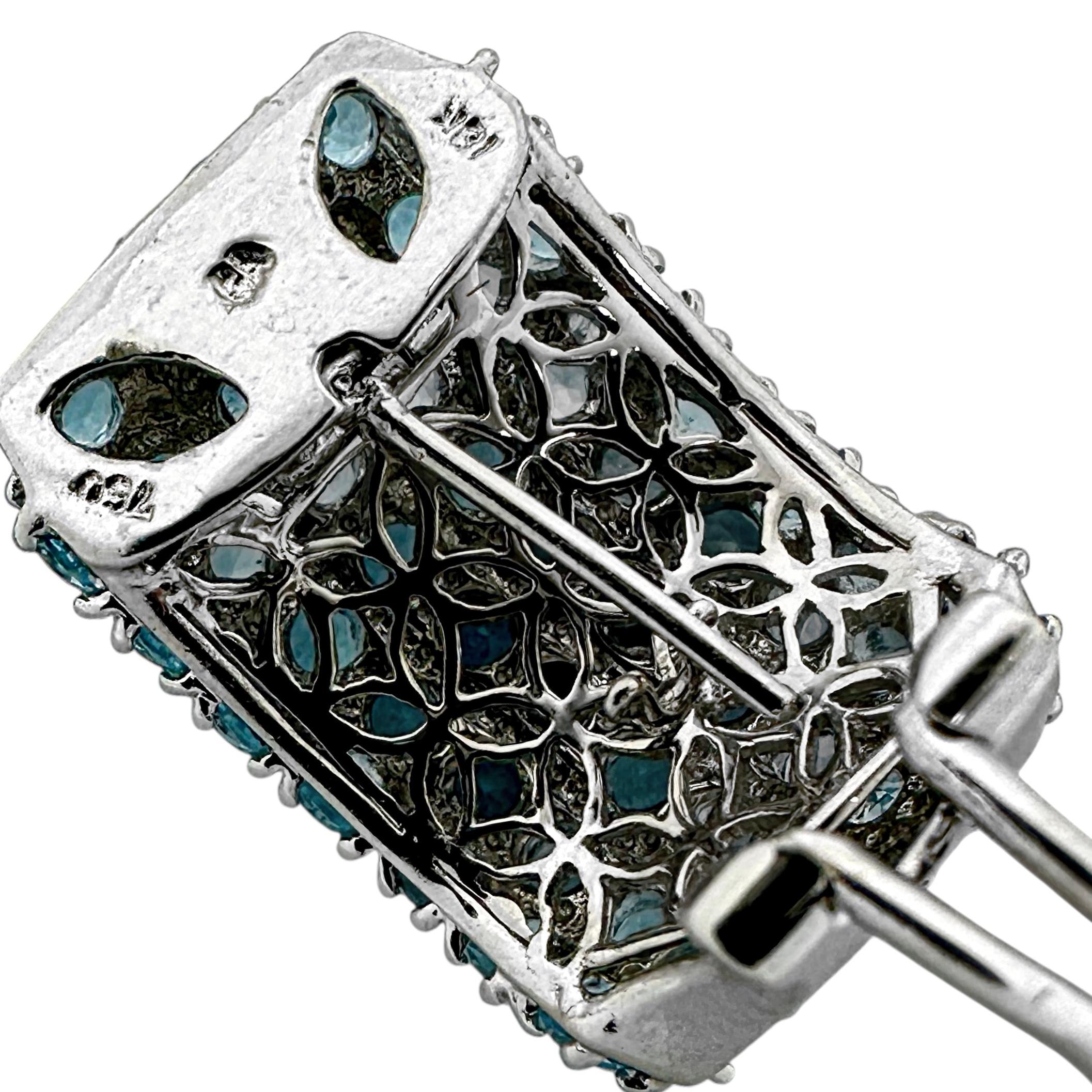 Boucles d'oreilles élégantes et élégantes en or blanc 18 carats et aigue-marine naturelle en vente 4