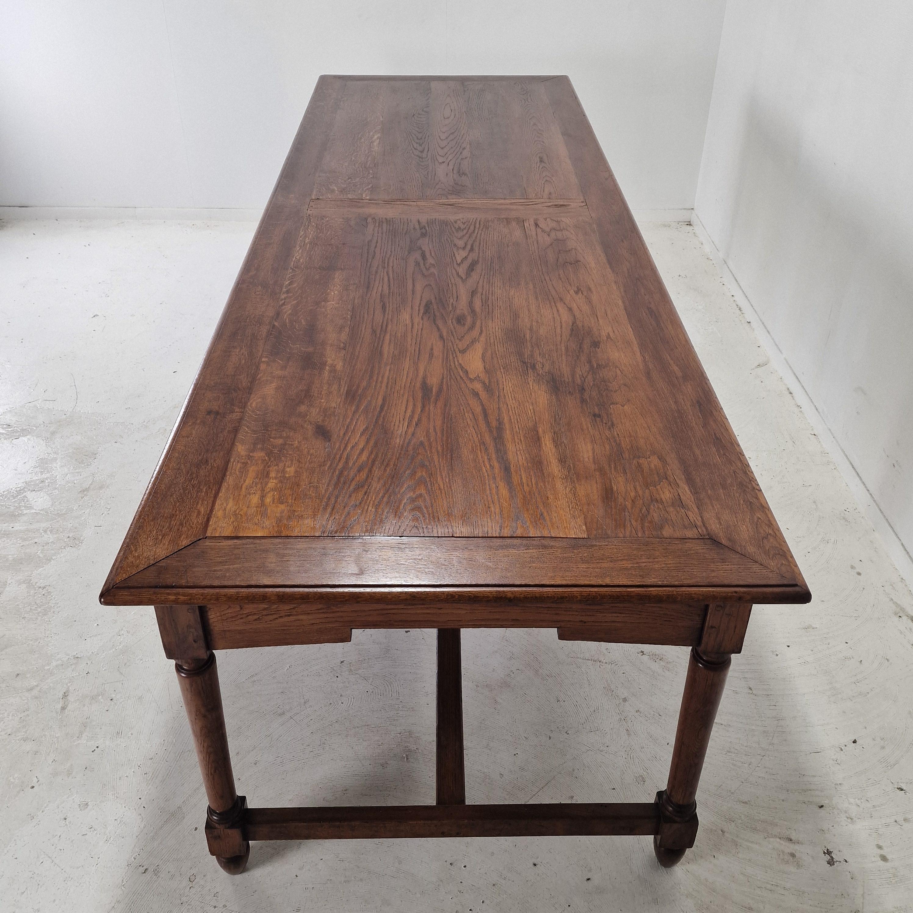 Elegant and Very Large French Antique Monastery Dining Table, 19th Century en Bueno estado para la venta en Oud Beijerland, NL