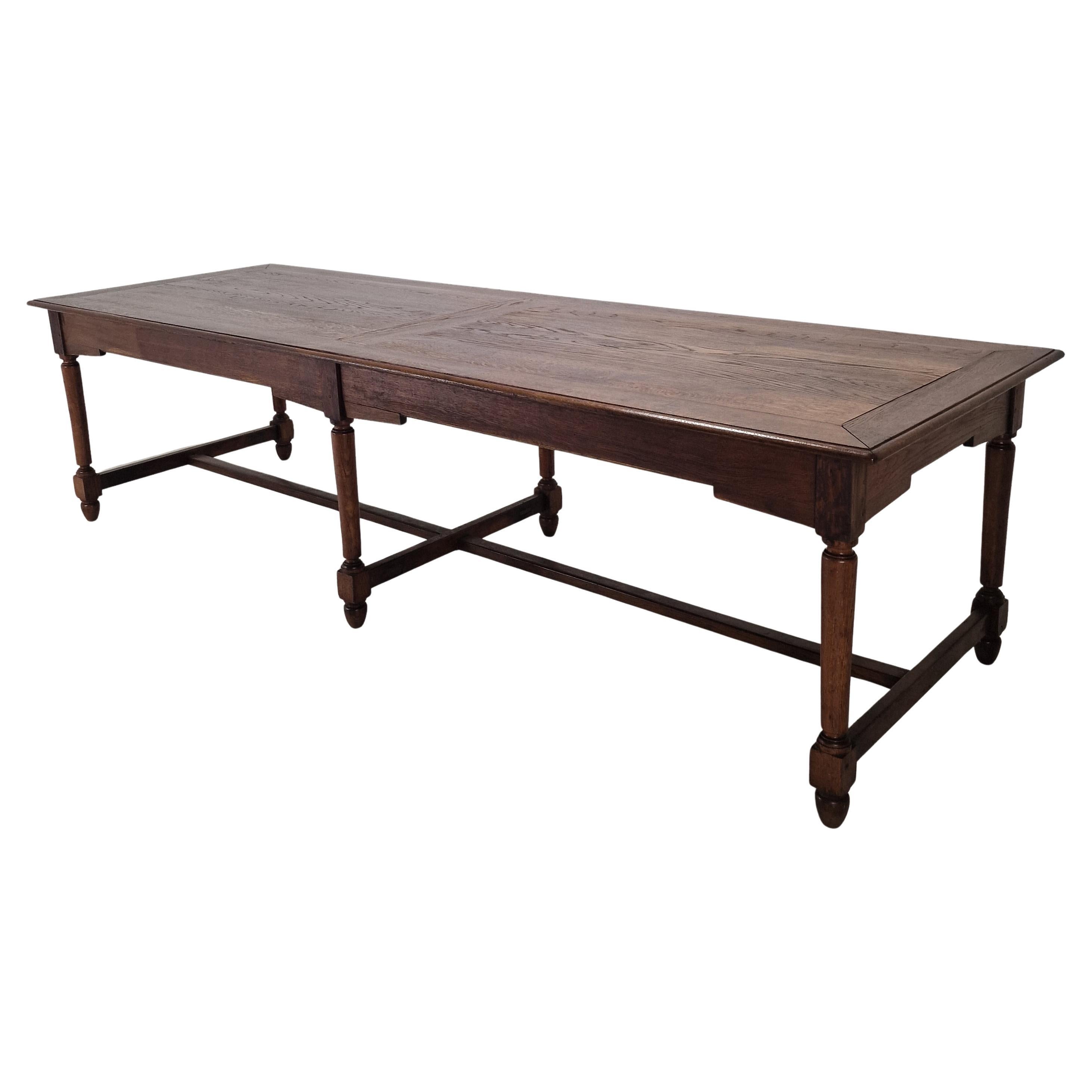Elegant and Very Large French Antique Monastery Dining Table, 19th Century en venta