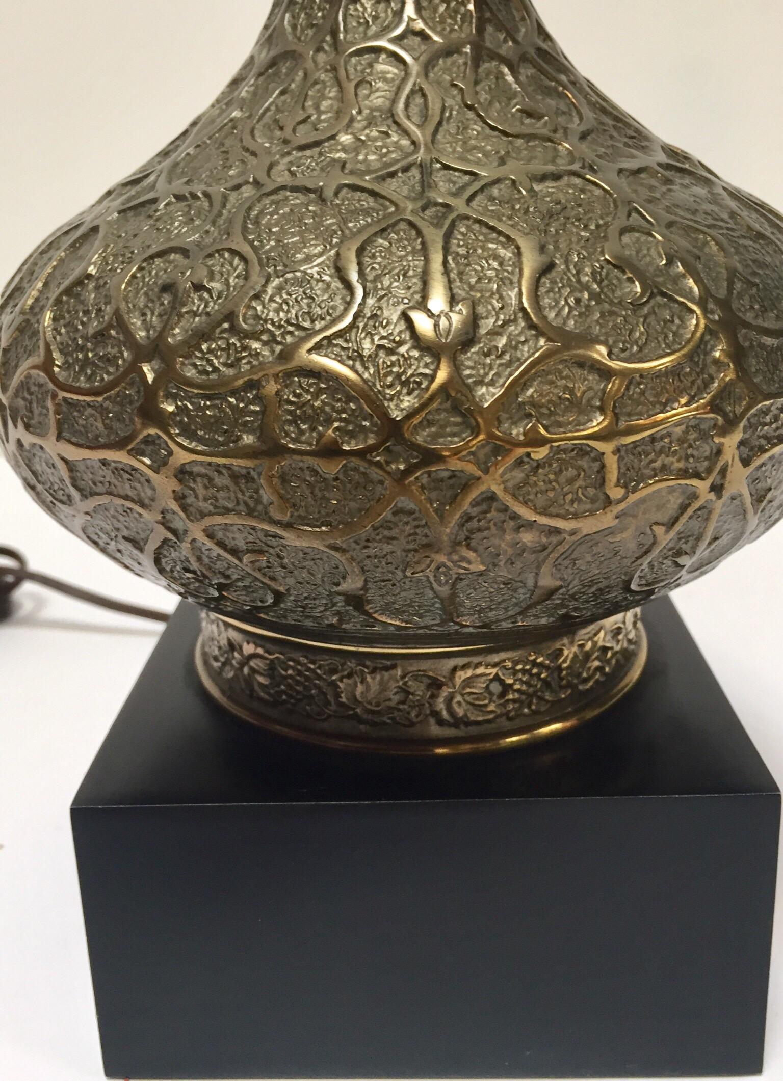 Elegant Moorish Brass Decorative Table Lamp 7