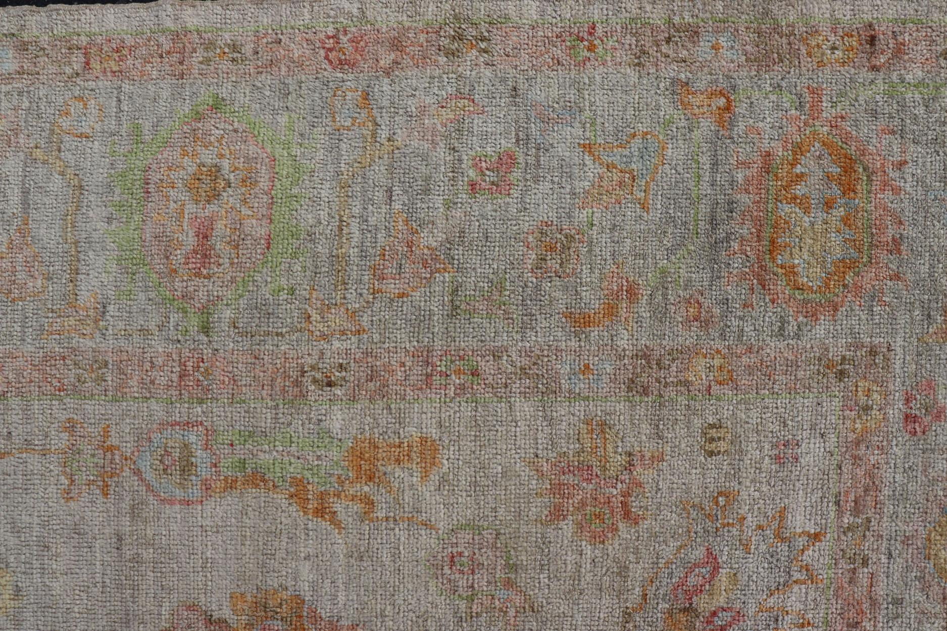 Elegant Angora Turkish Oushak Rug in Soft Pastel Shades by Keivan Woven Arts In New Condition For Sale In Atlanta, GA