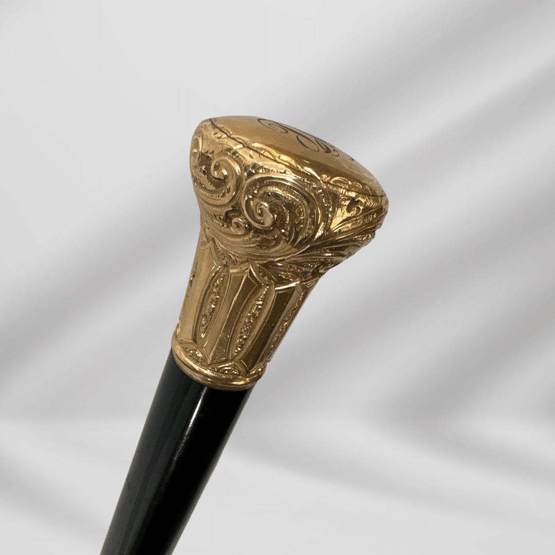Elegant Antique Carved Gold Plate Knob Handle Best Halifax Walking Stick Cane In Good Condition For Sale In Jacksonville, FL